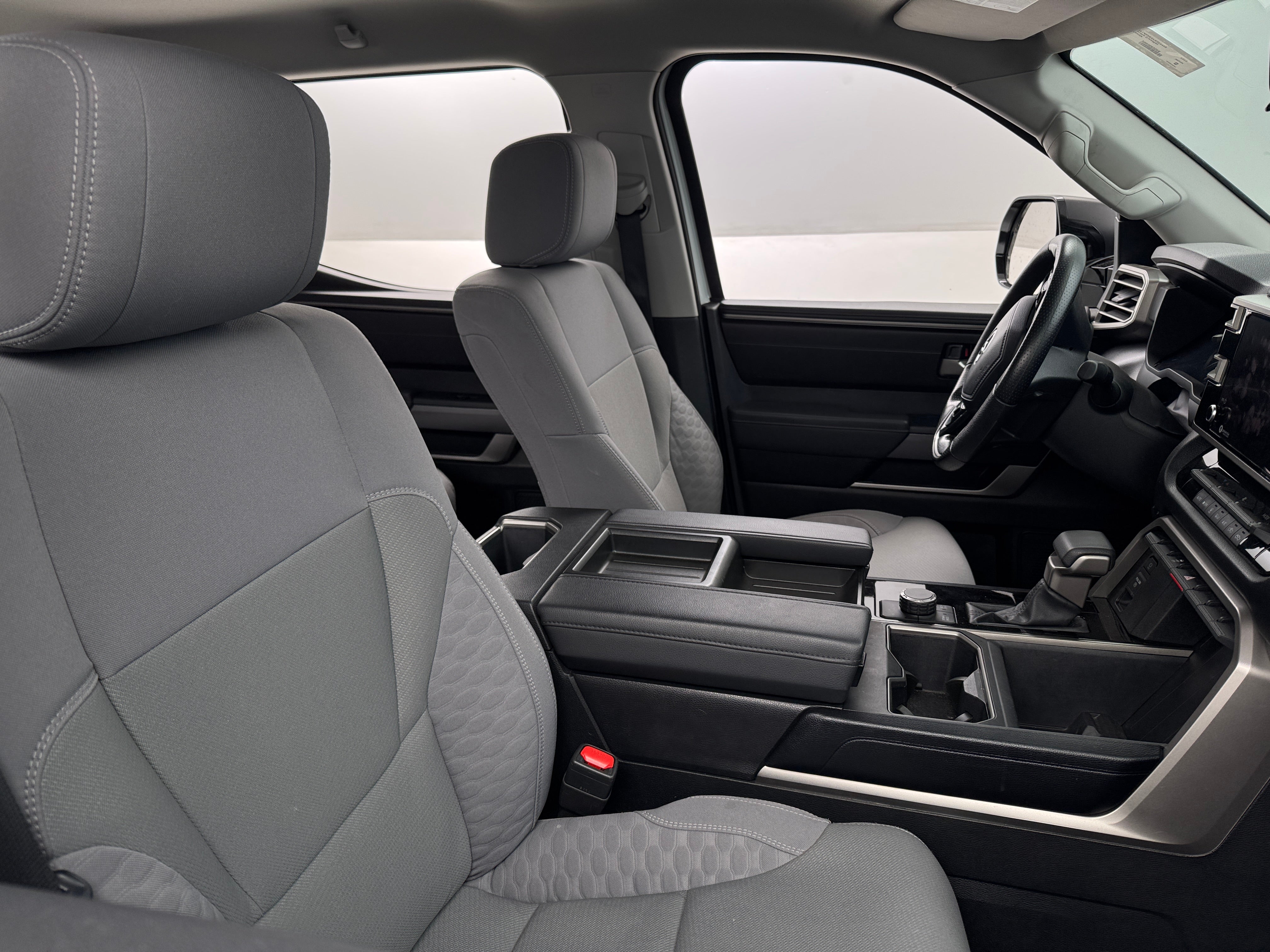2023 Toyota Tundra SR5 2