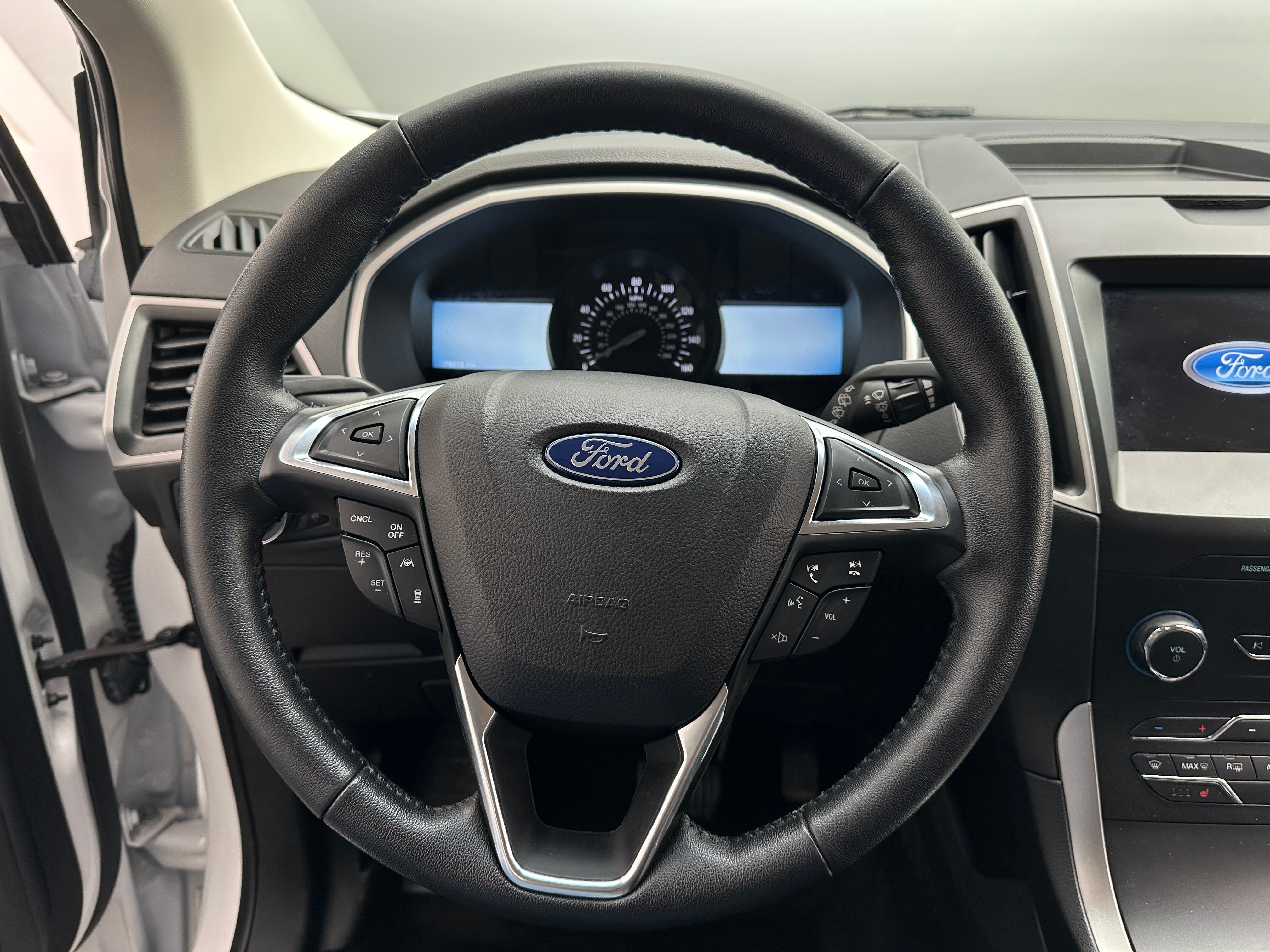 2020 Ford Edge SEL 4