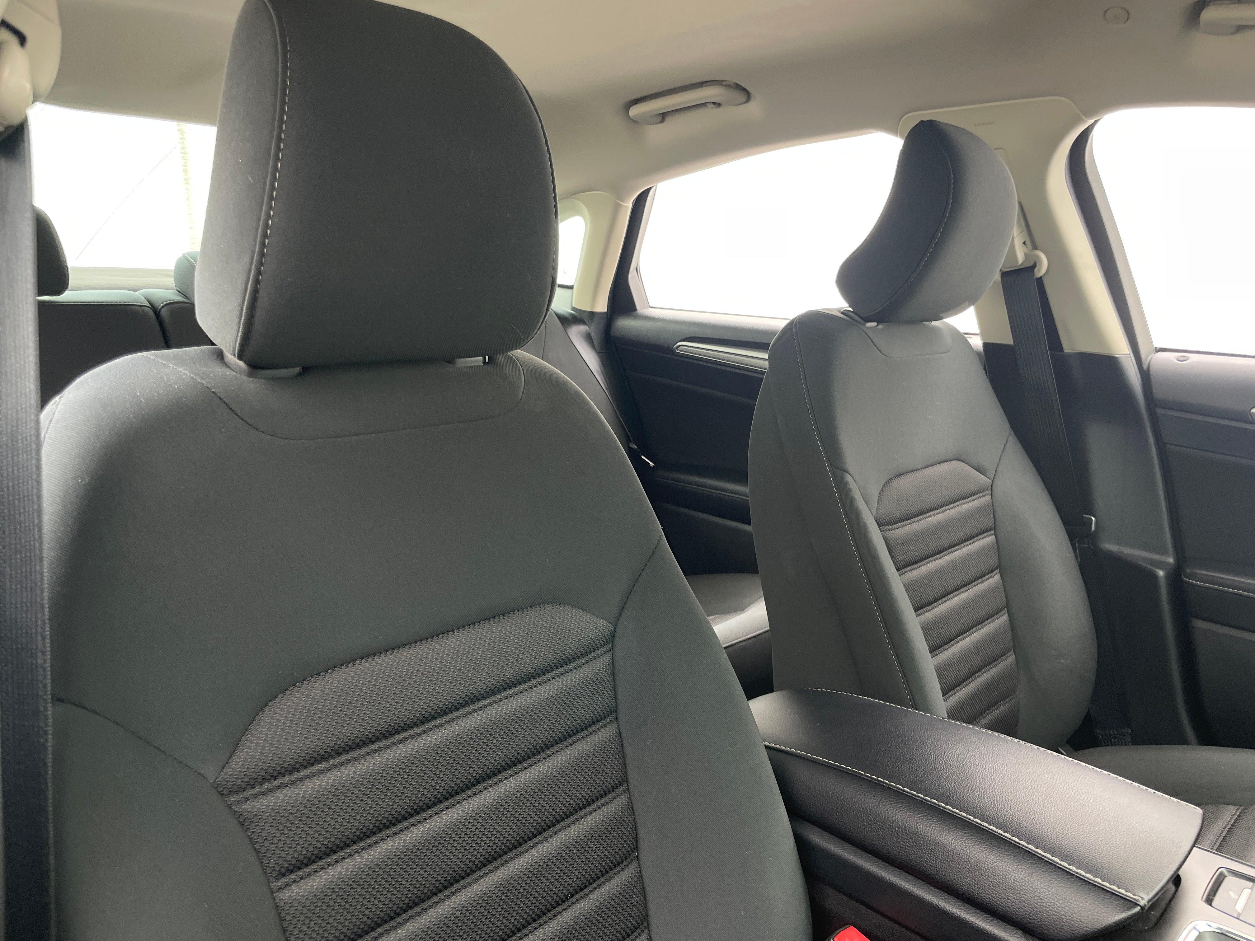 2019 Ford Fusion  2