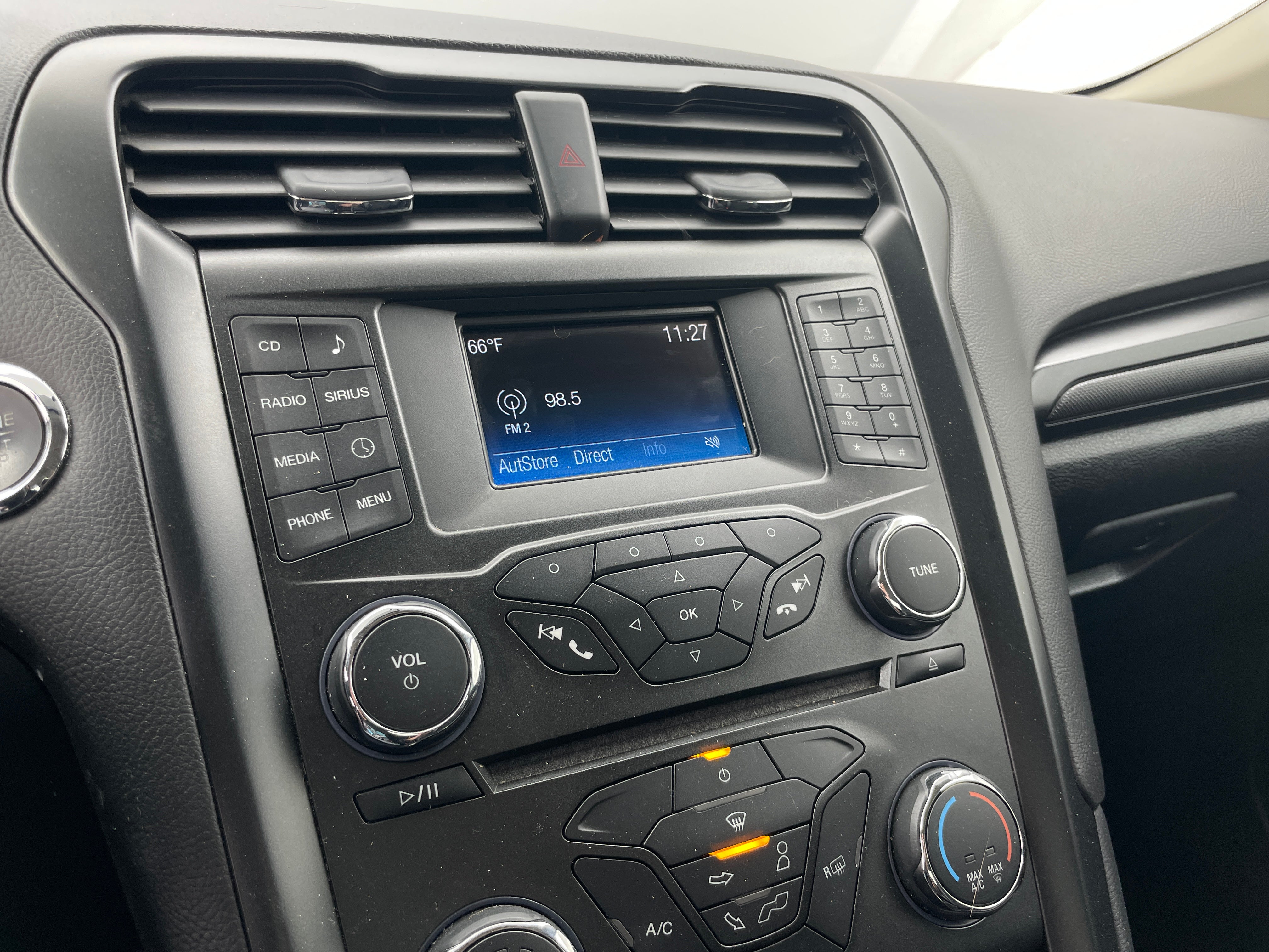 2018 Ford Fusion SE 4