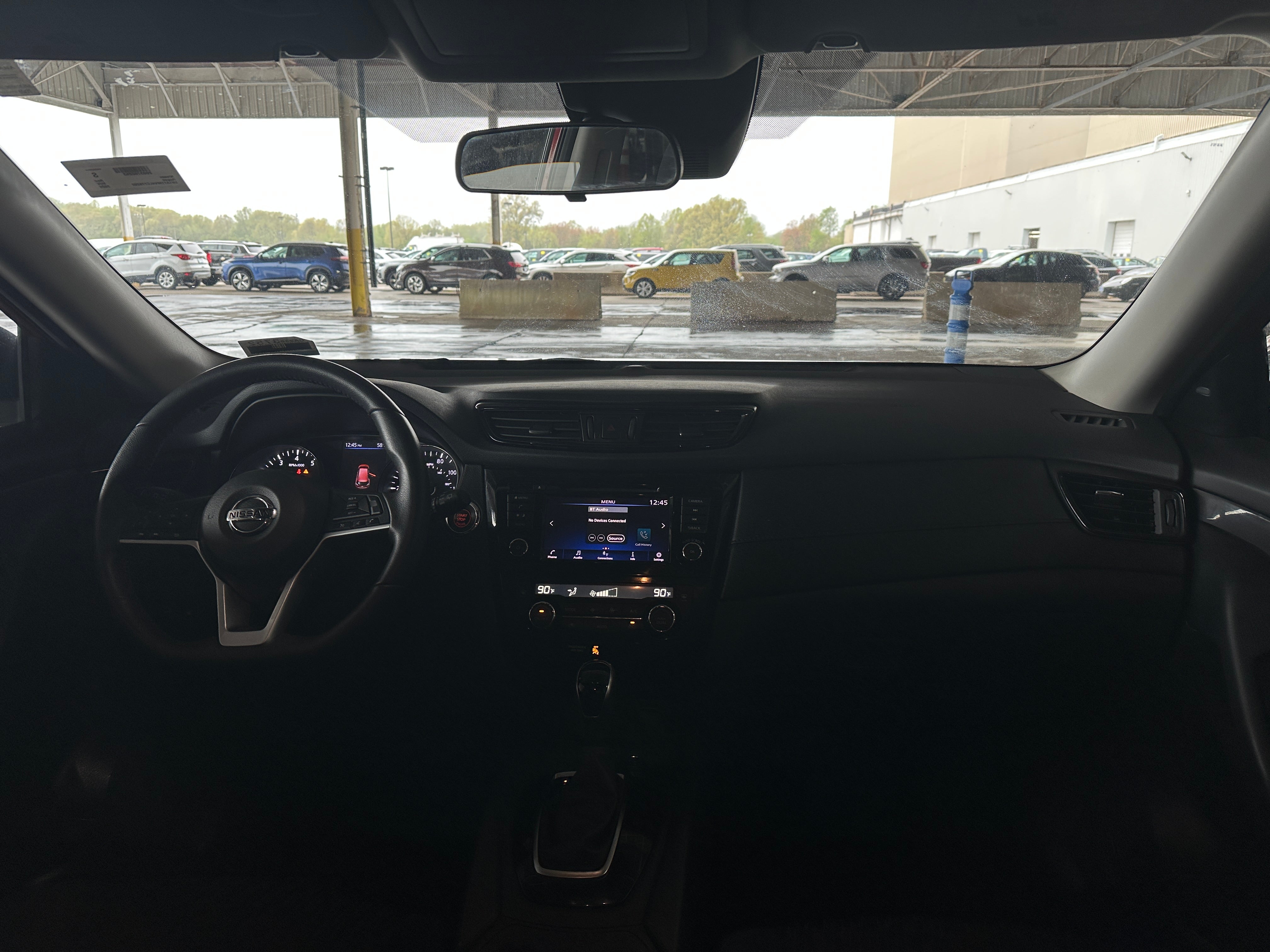 2020 Nissan Rogue SV 3