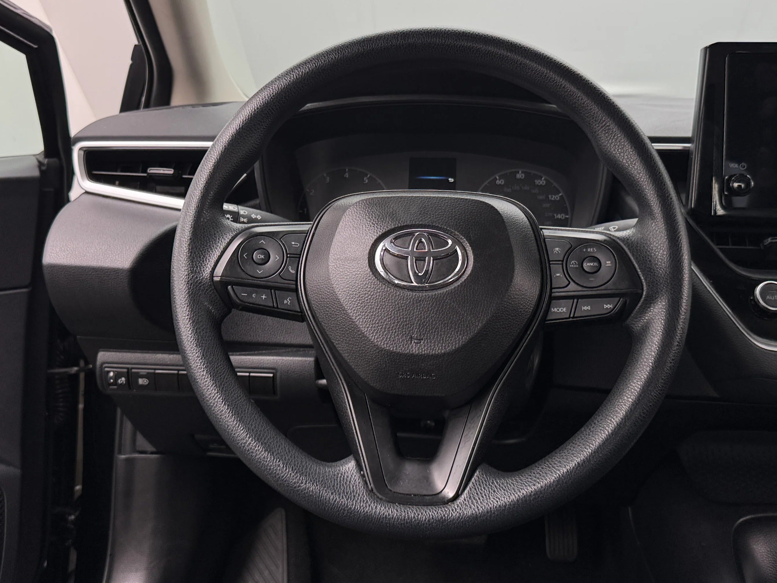 2024 Toyota Corolla LE 5