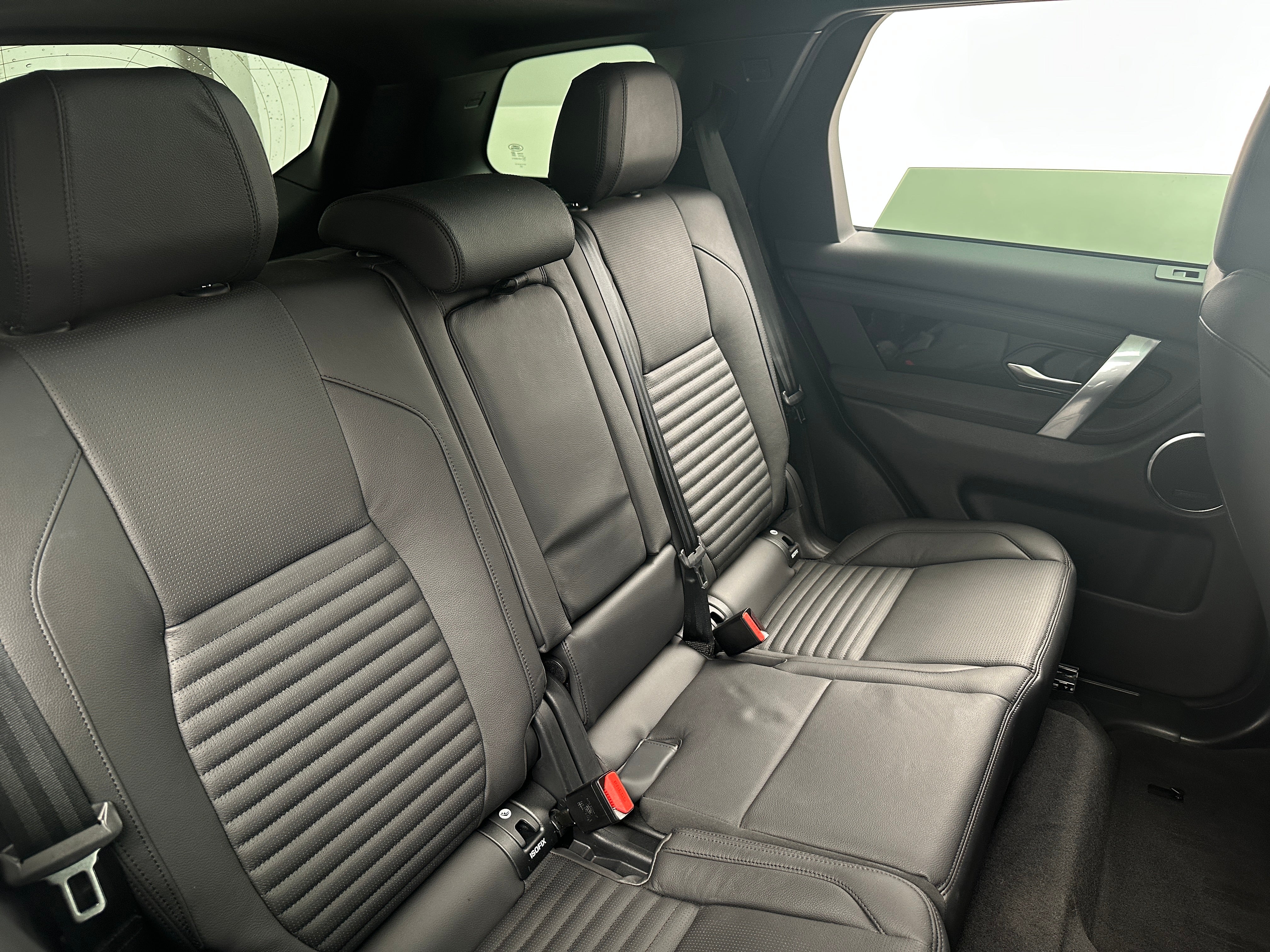 2022 Land Rover Discovery Sport SE 6