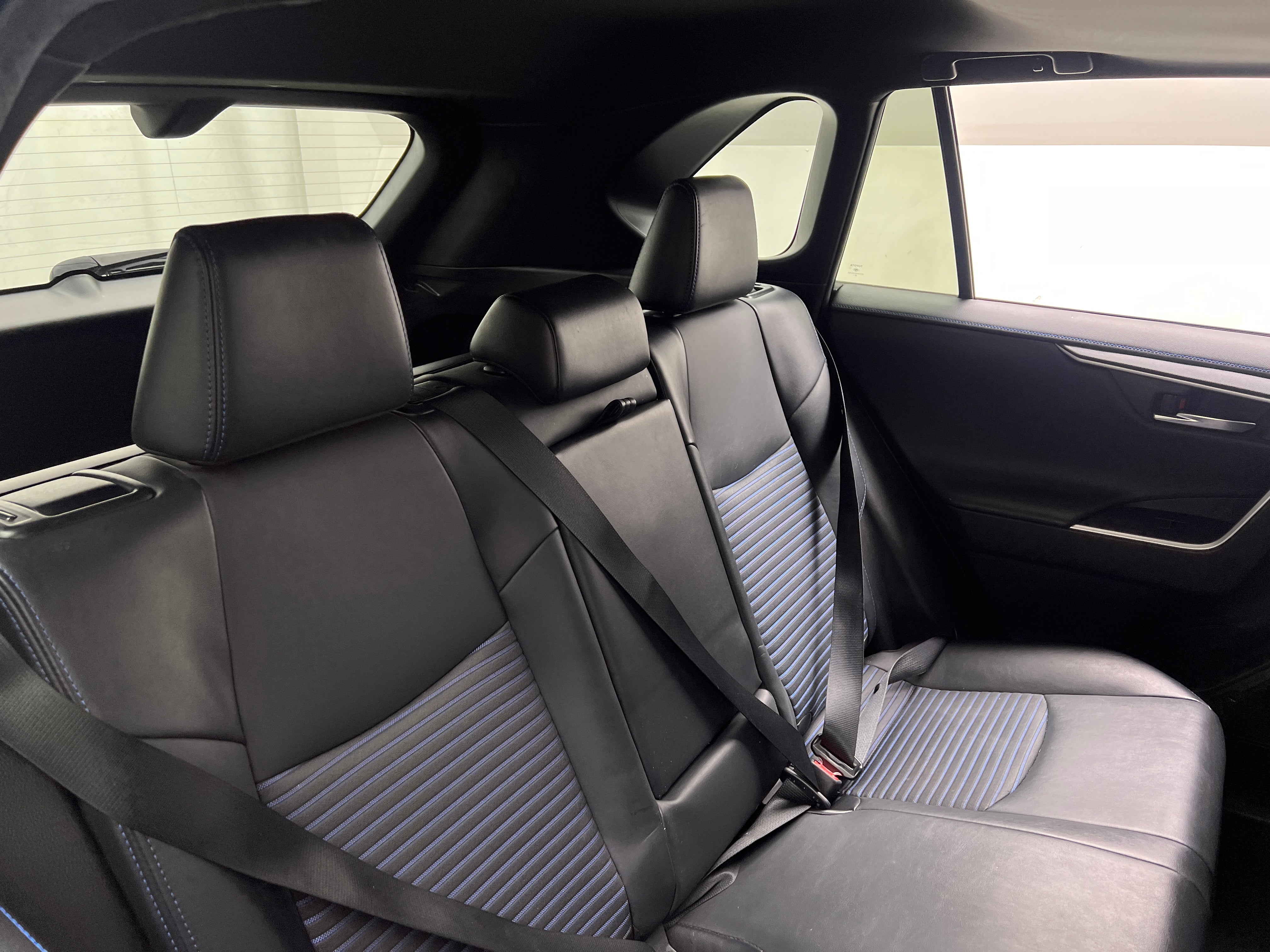 2021 Toyota RAV4 XSE 6