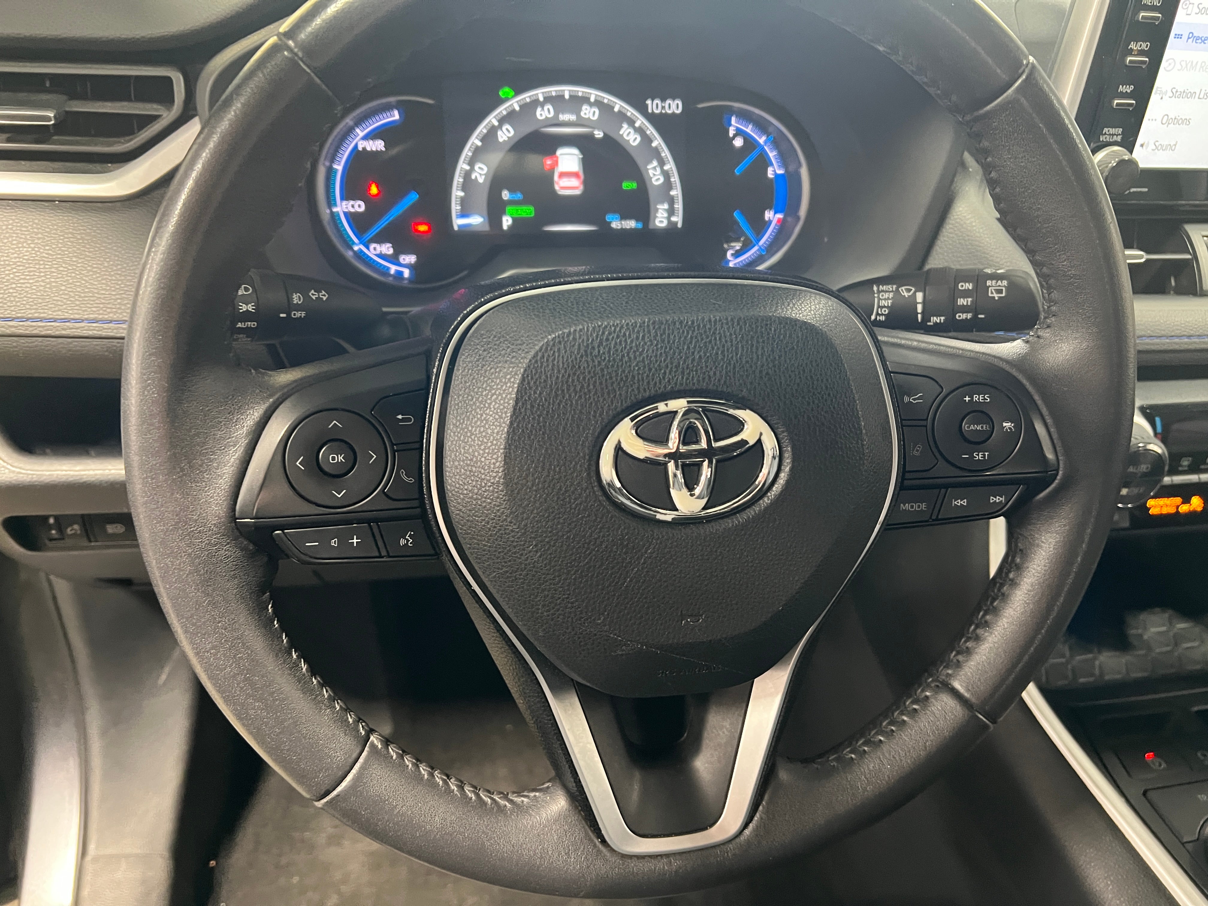 2021 Toyota RAV4 XSE 5