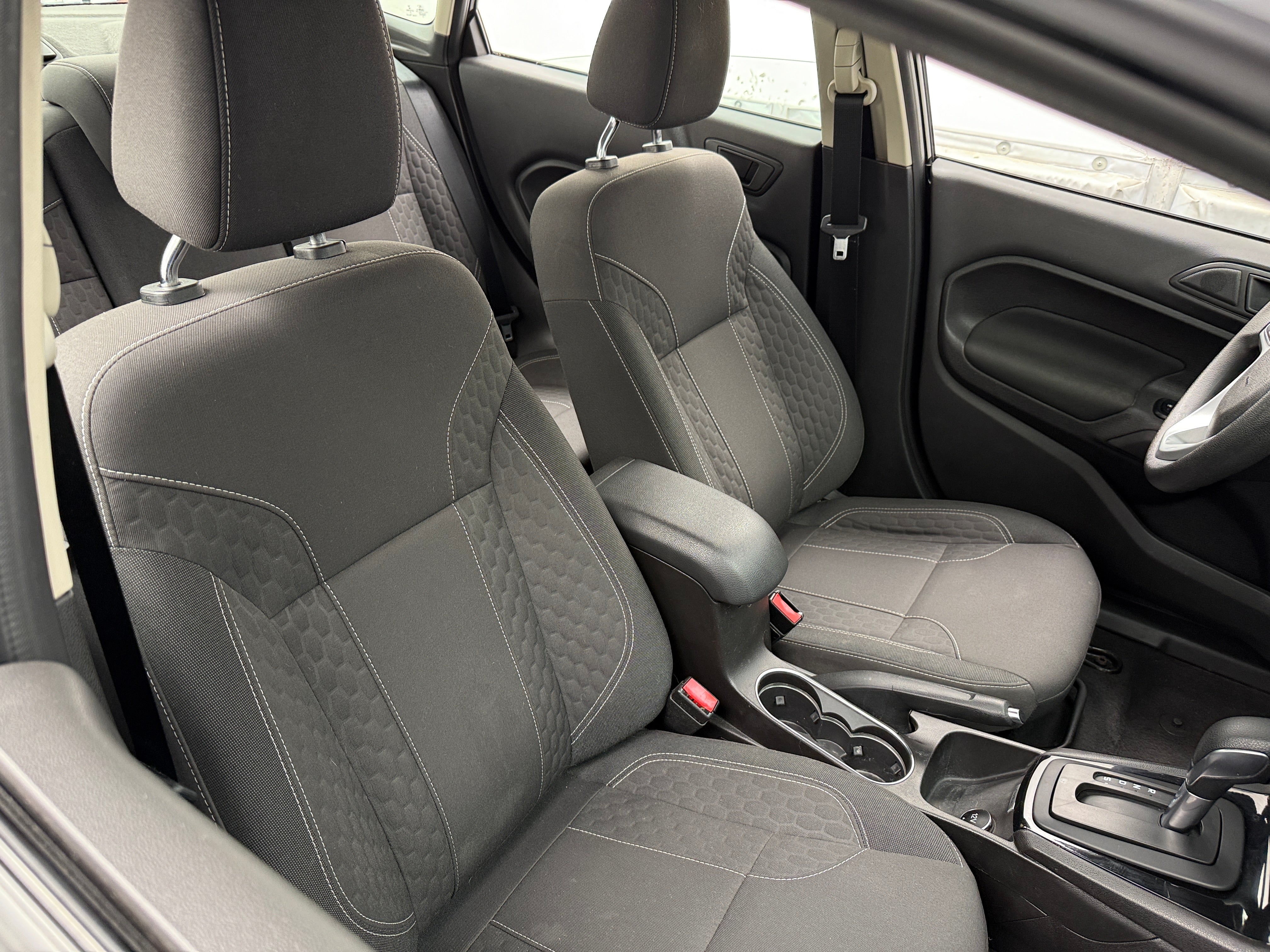 2019 Ford Fiesta SE 2