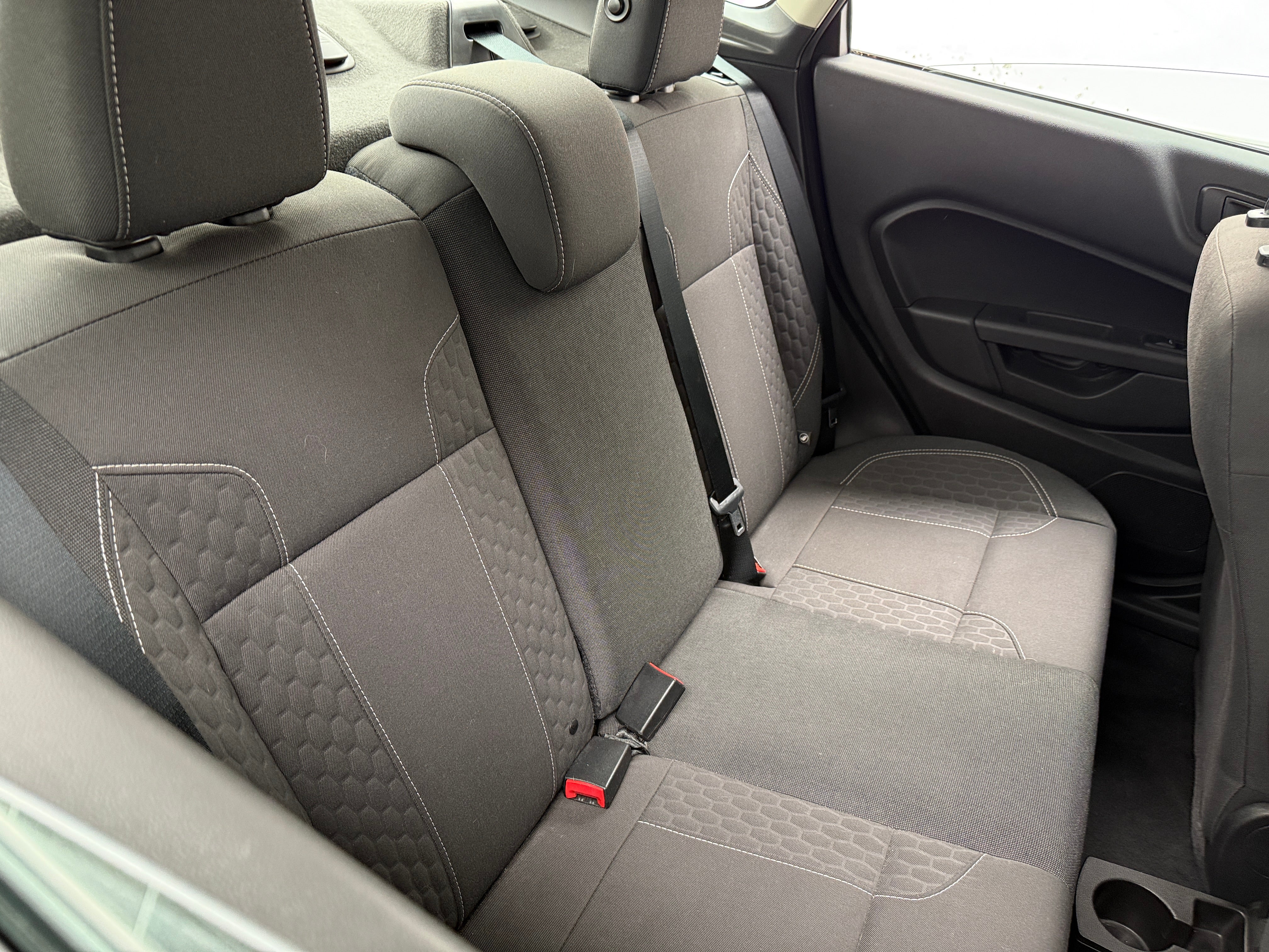 2019 Ford Fiesta SE 6