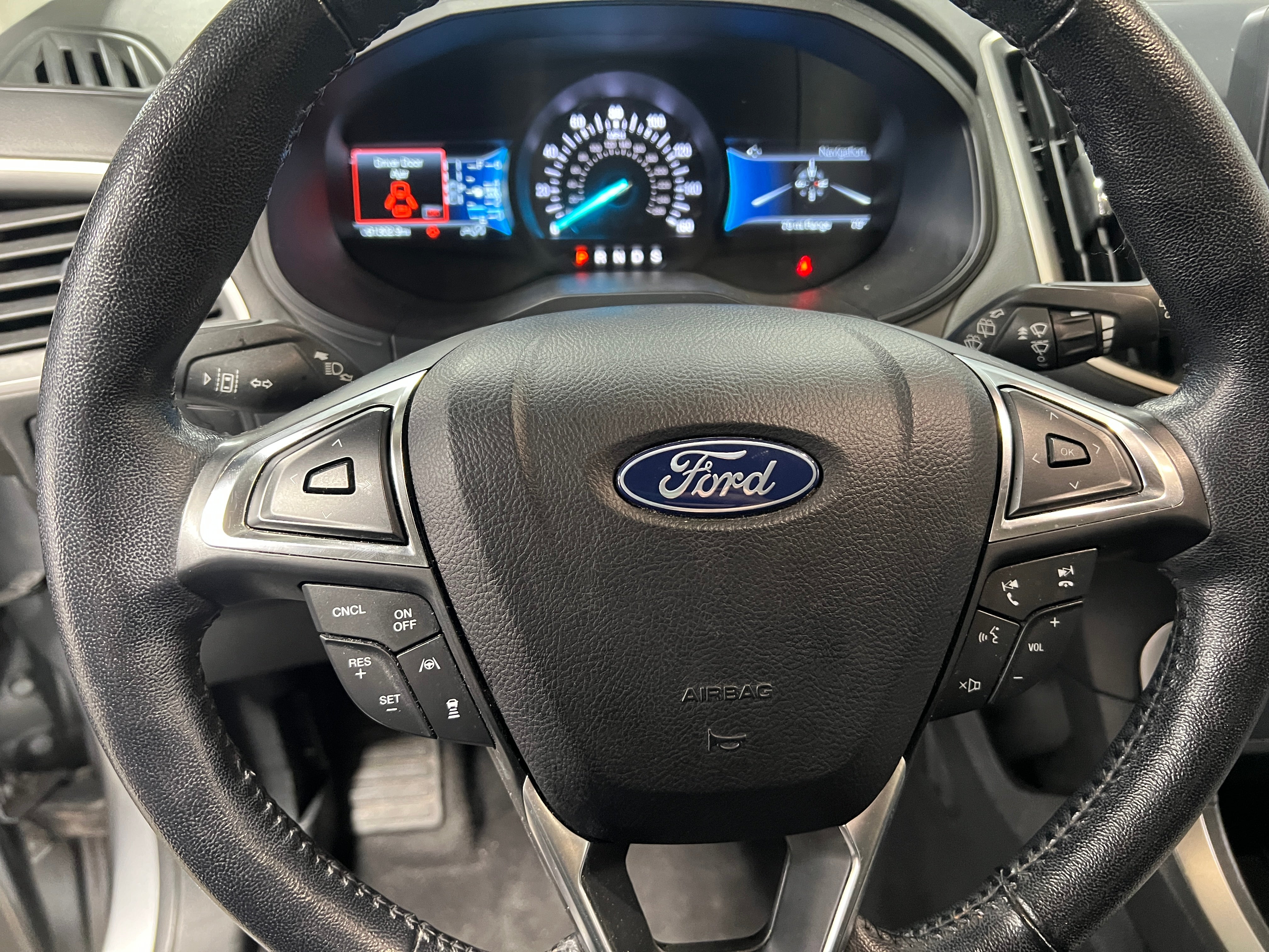 2022 Ford Edge SEL 4