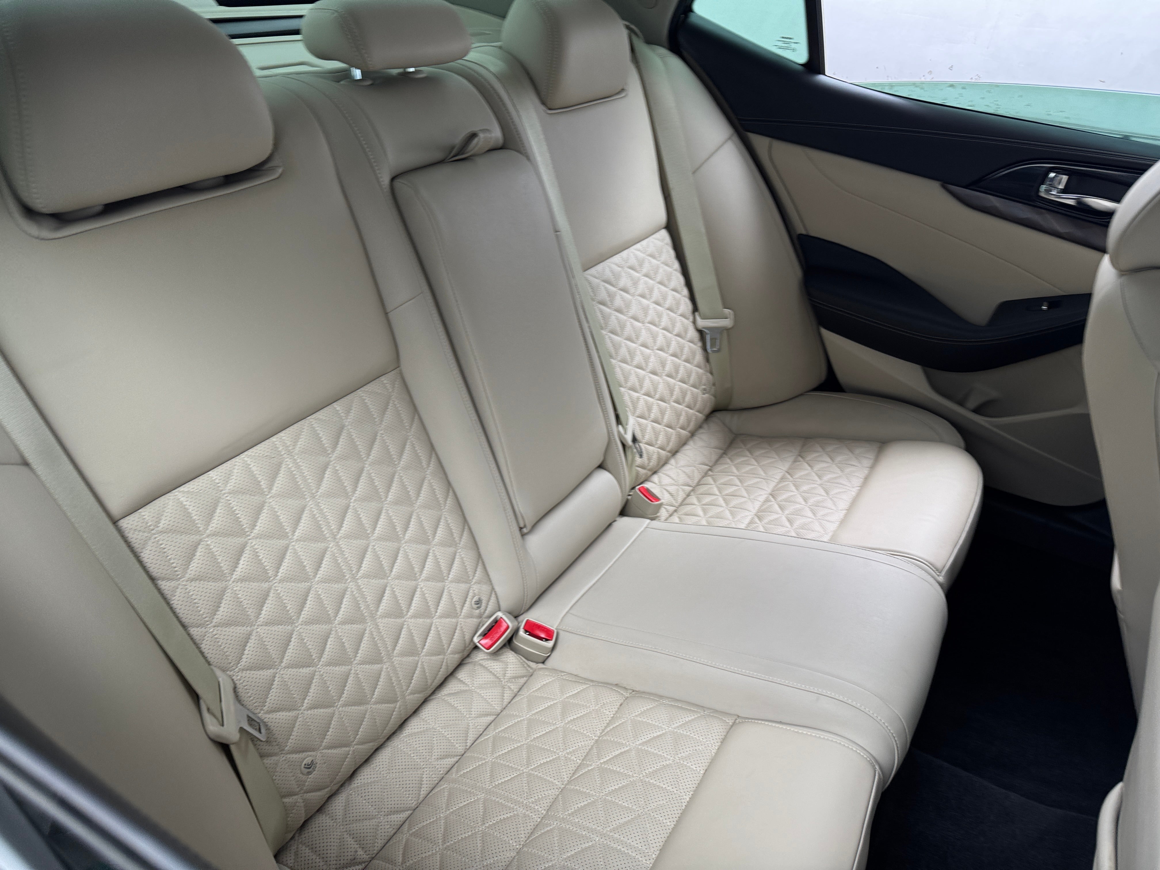 2016 Nissan Maxima Platinum 6