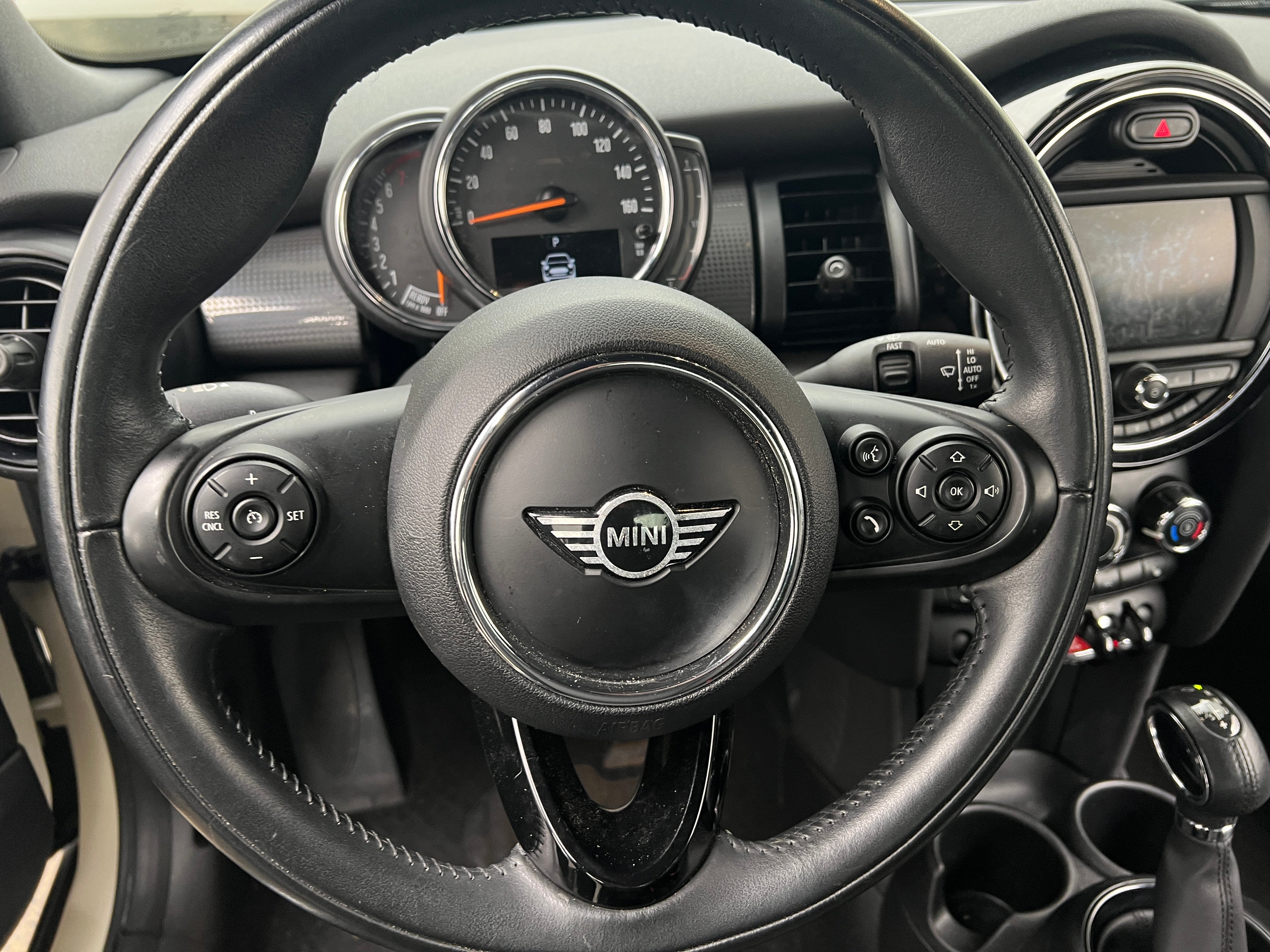 2019 MINI Cooper Convertible  4