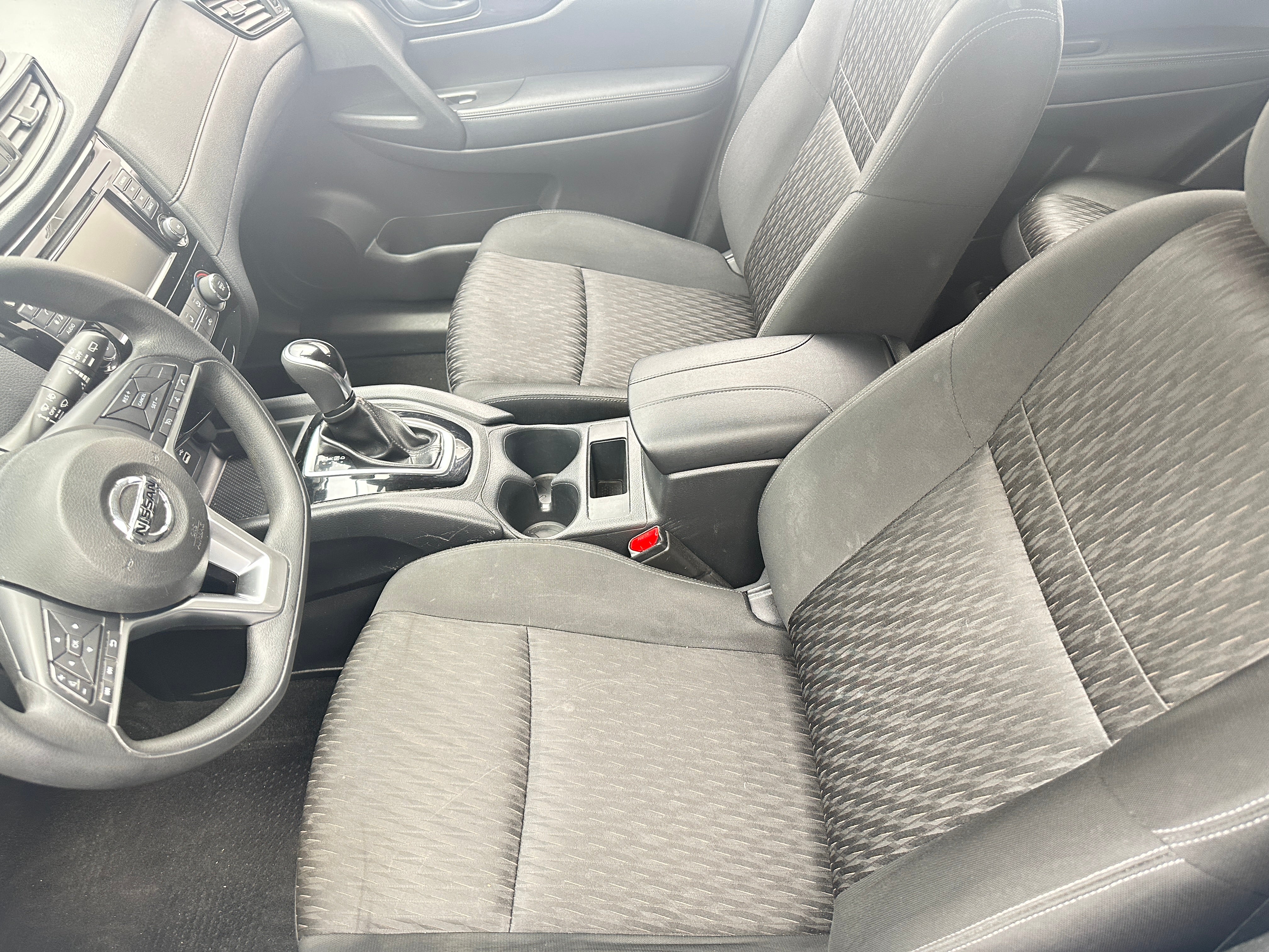 2019 Nissan Rogue S 2