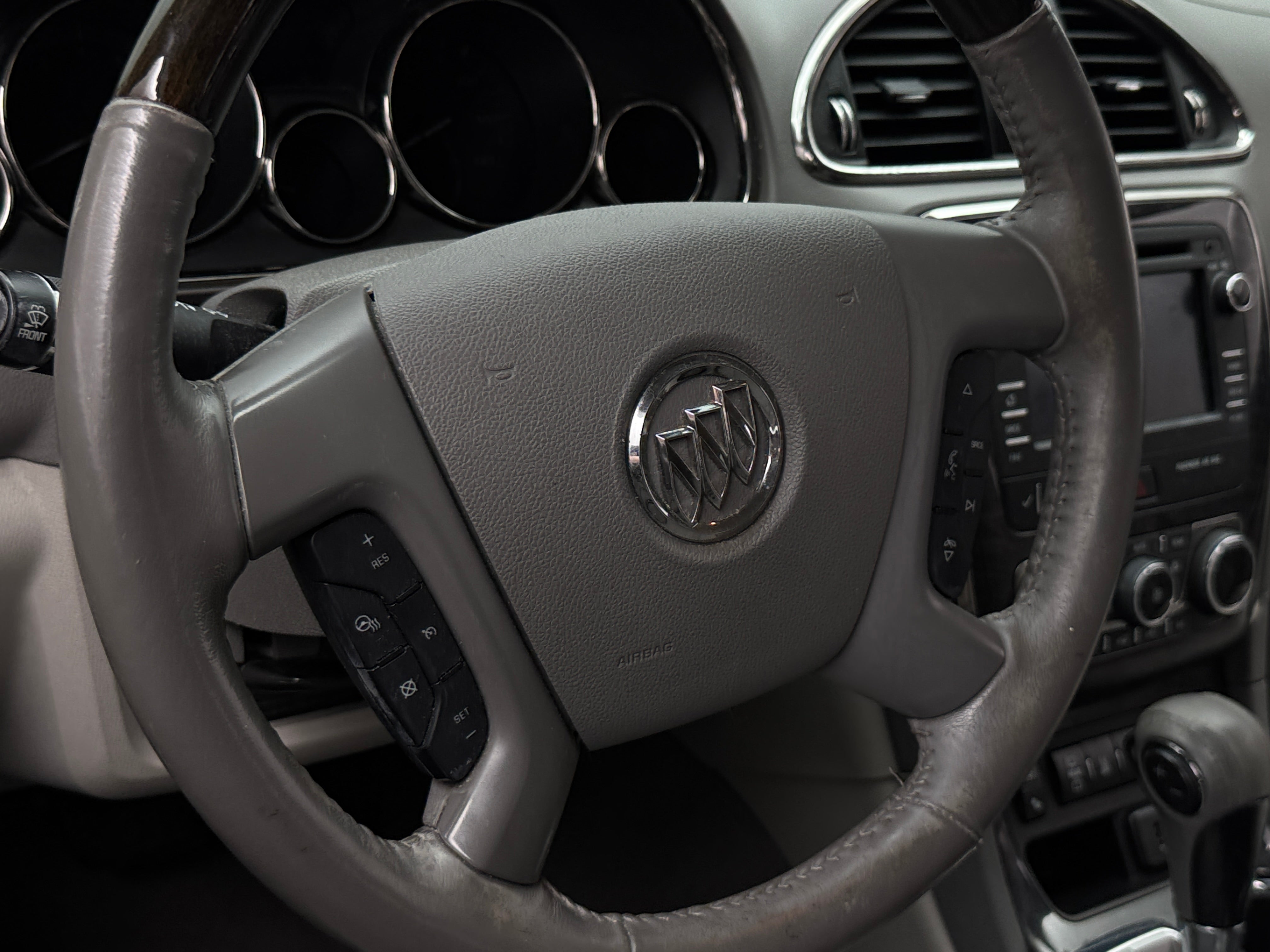 2017 Buick Enclave Leather Group 4