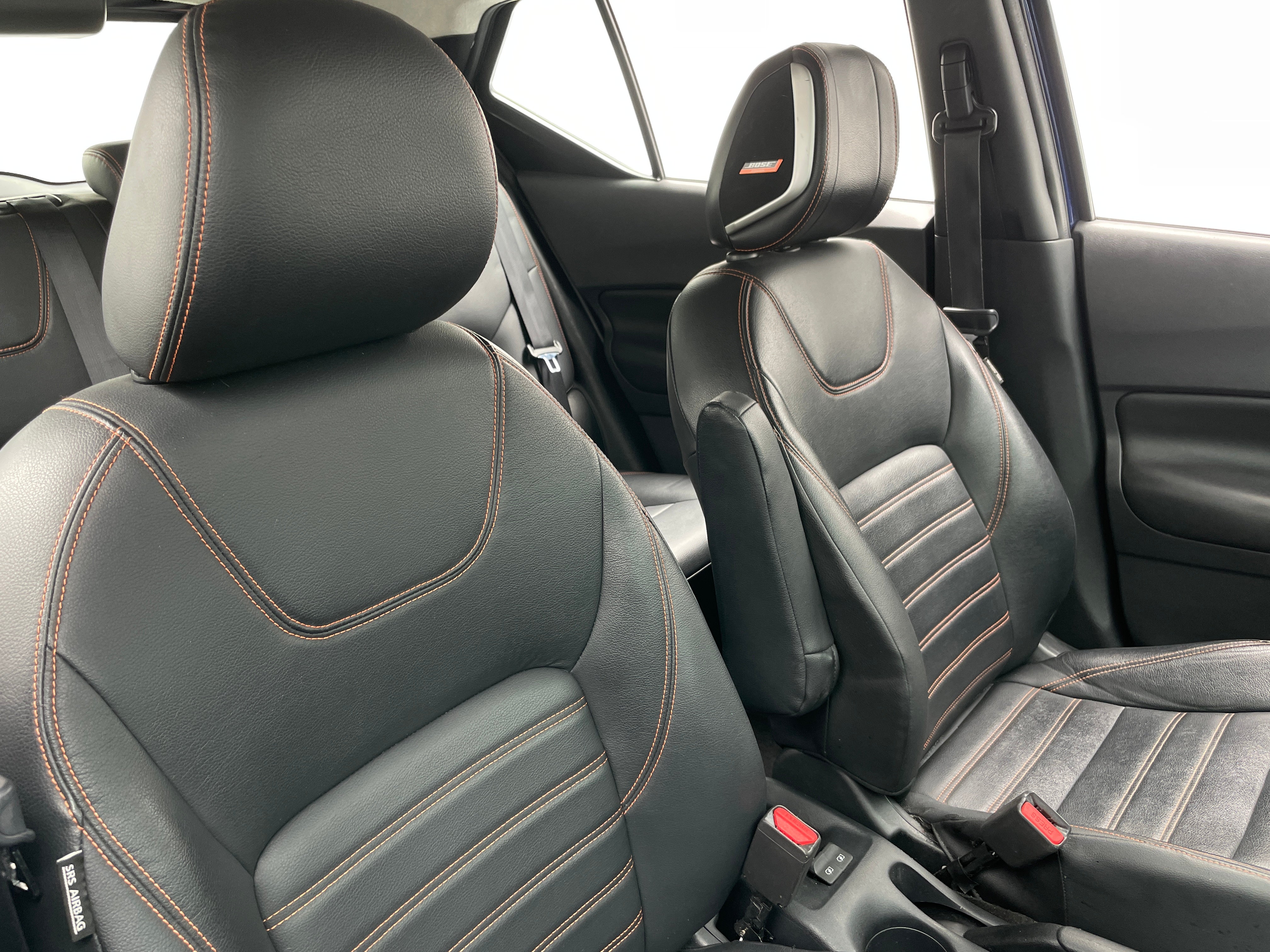 2019 Nissan Kicks SR 2