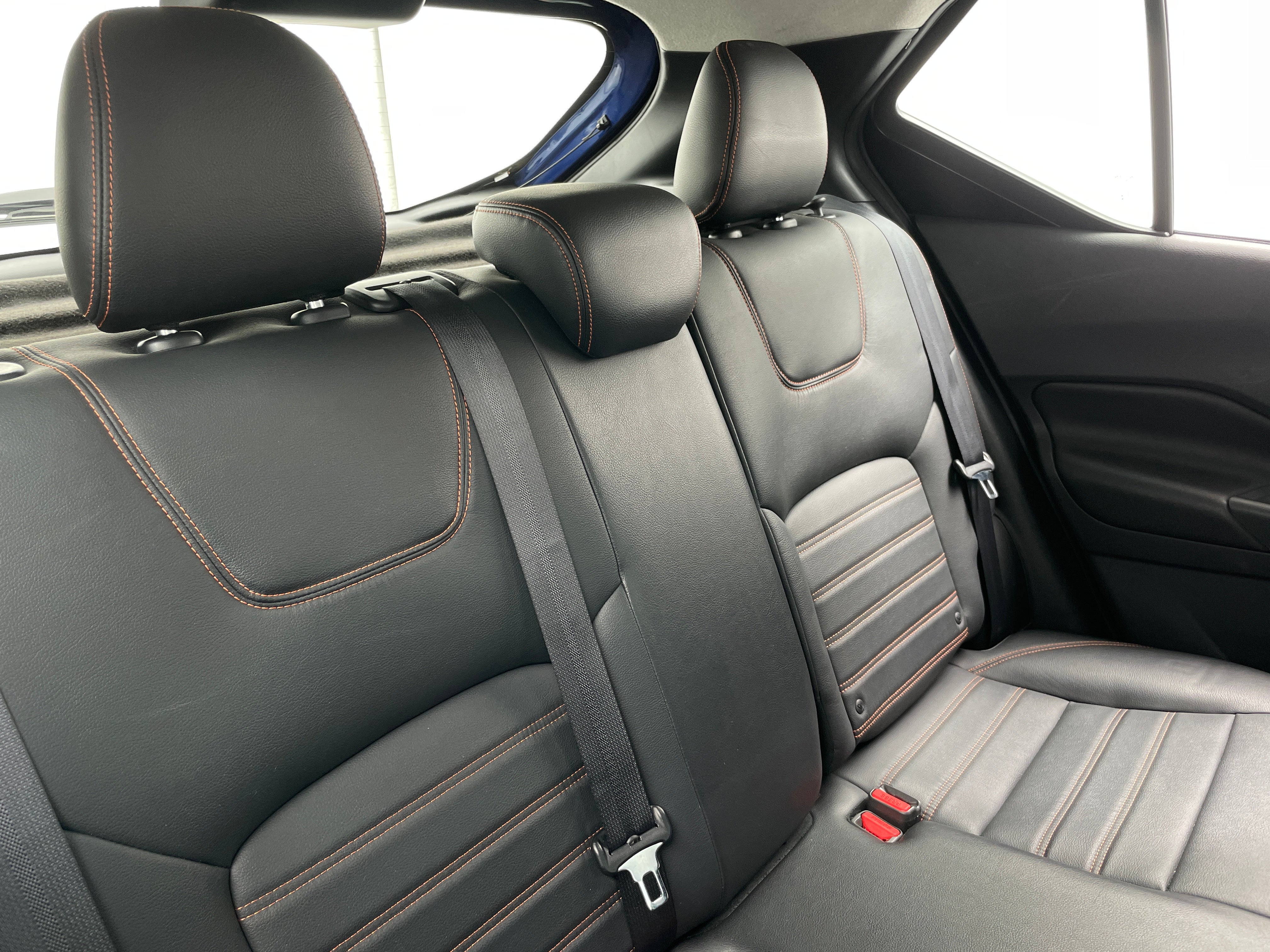 2019 Nissan Kicks SR 6