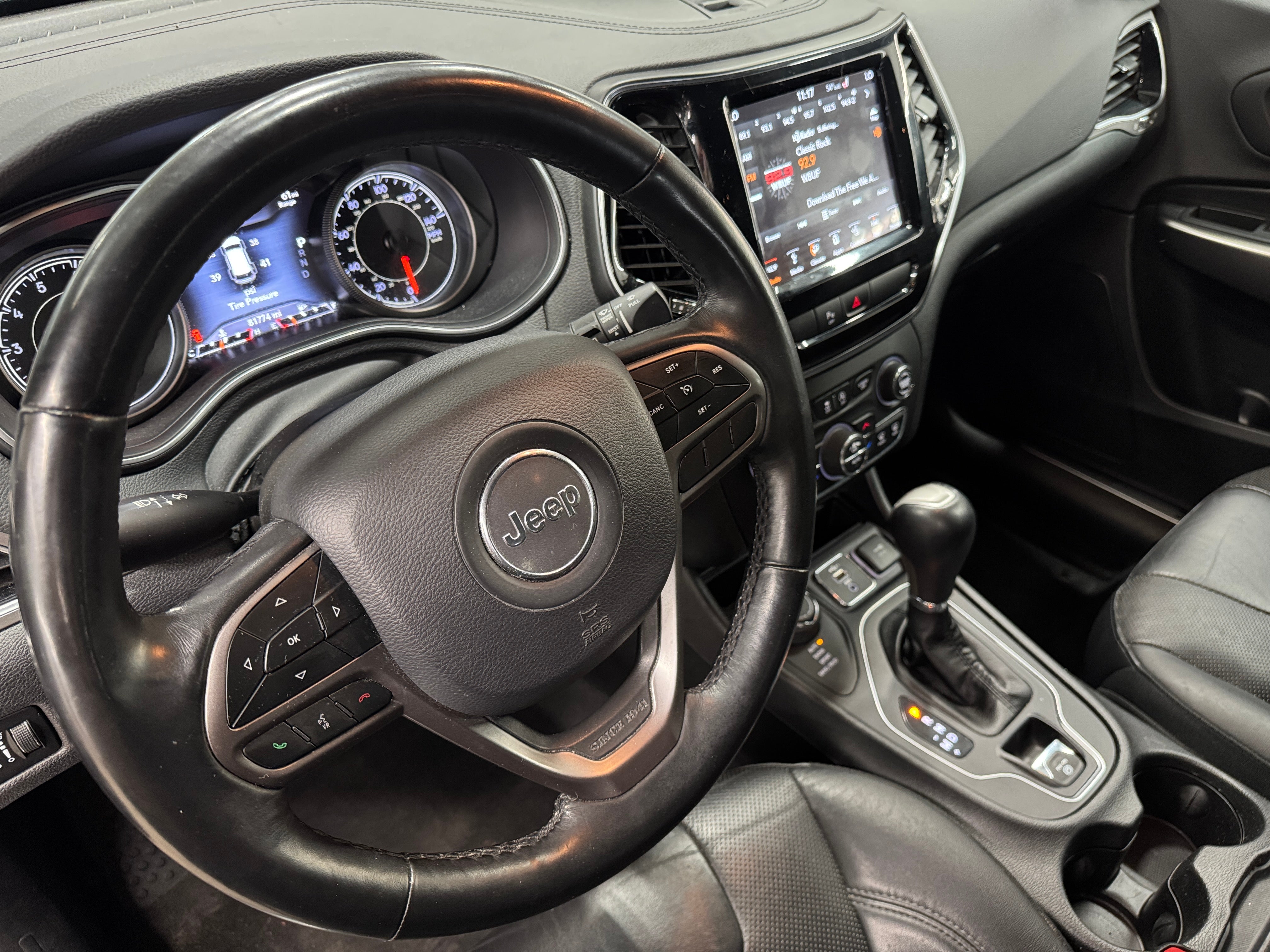 2019 Jeep Cherokee Limited Edition 2