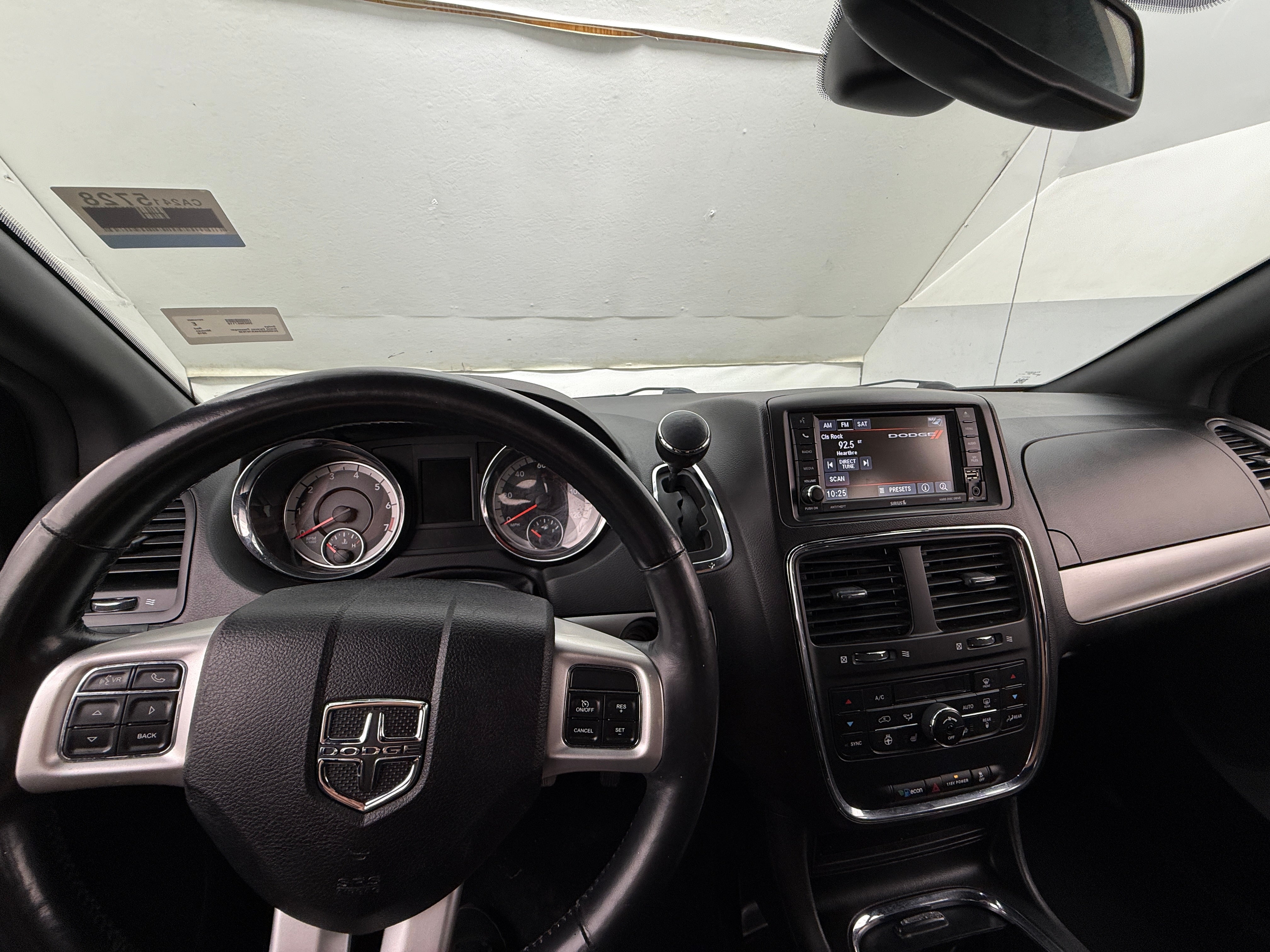 2019 Dodge Grand Caravan SE 2