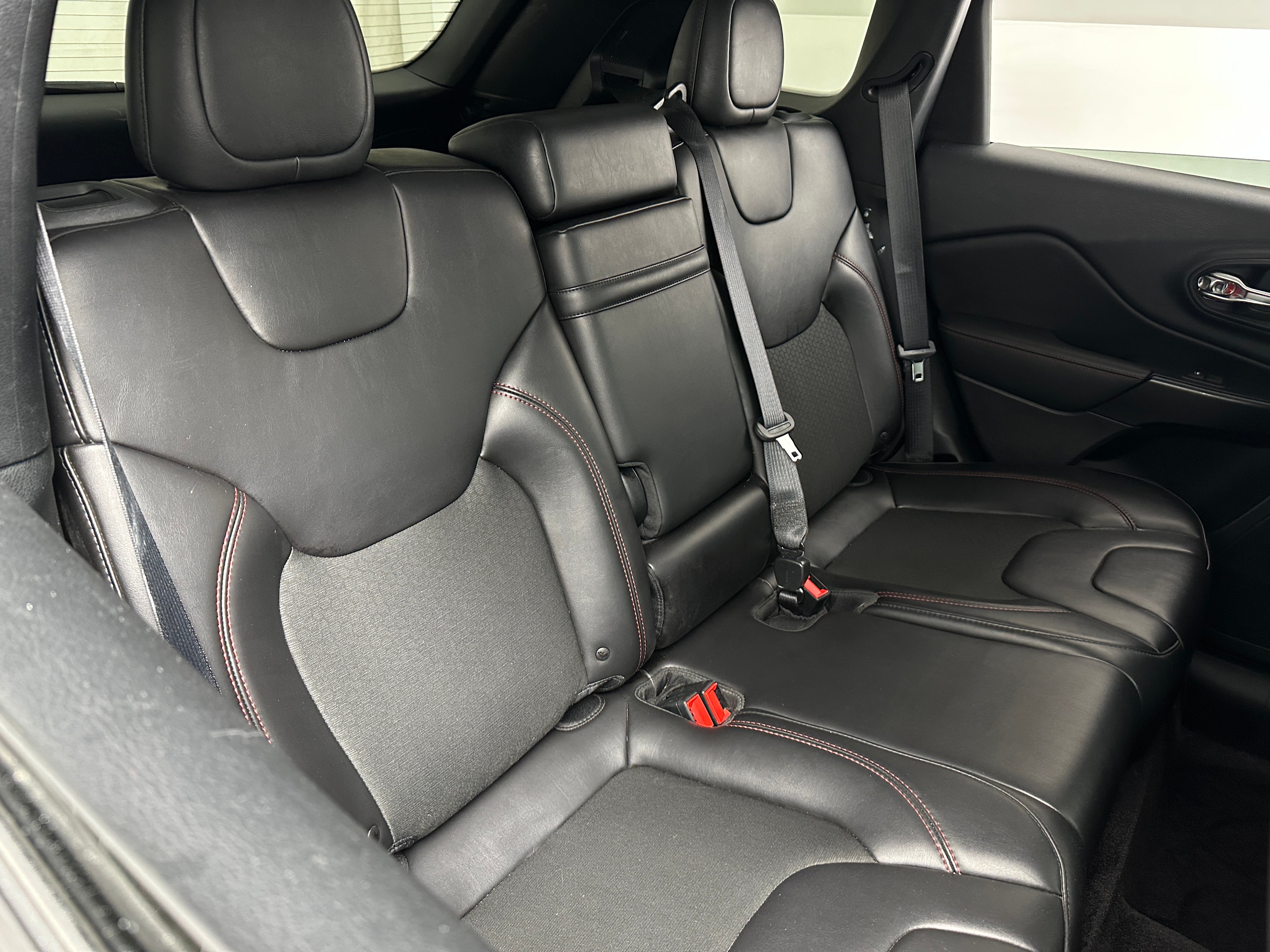 2019 Jeep Cherokee Trailhawk 6