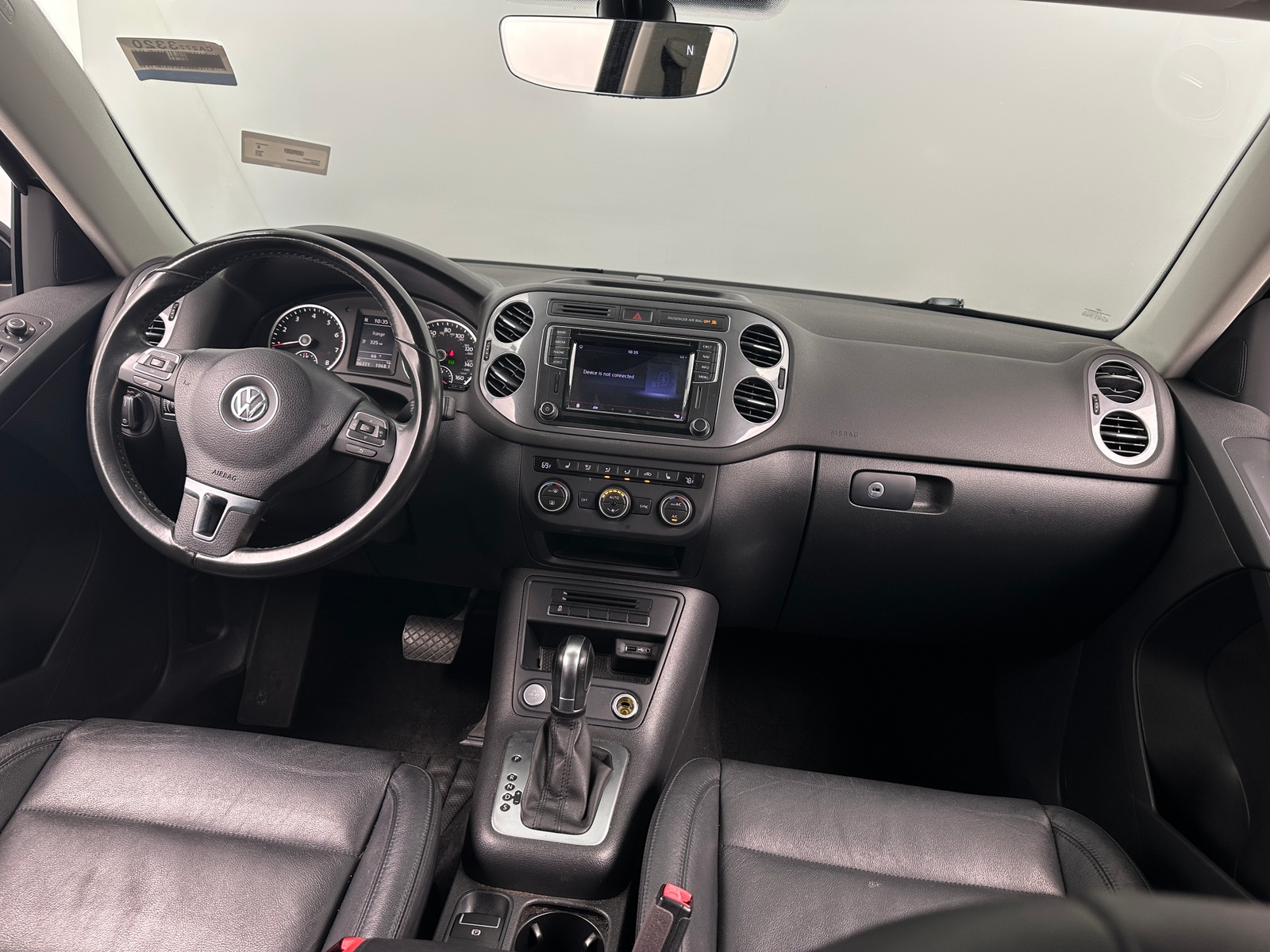 Thumbnail: 2017 Volkswagen Tiguan - 2