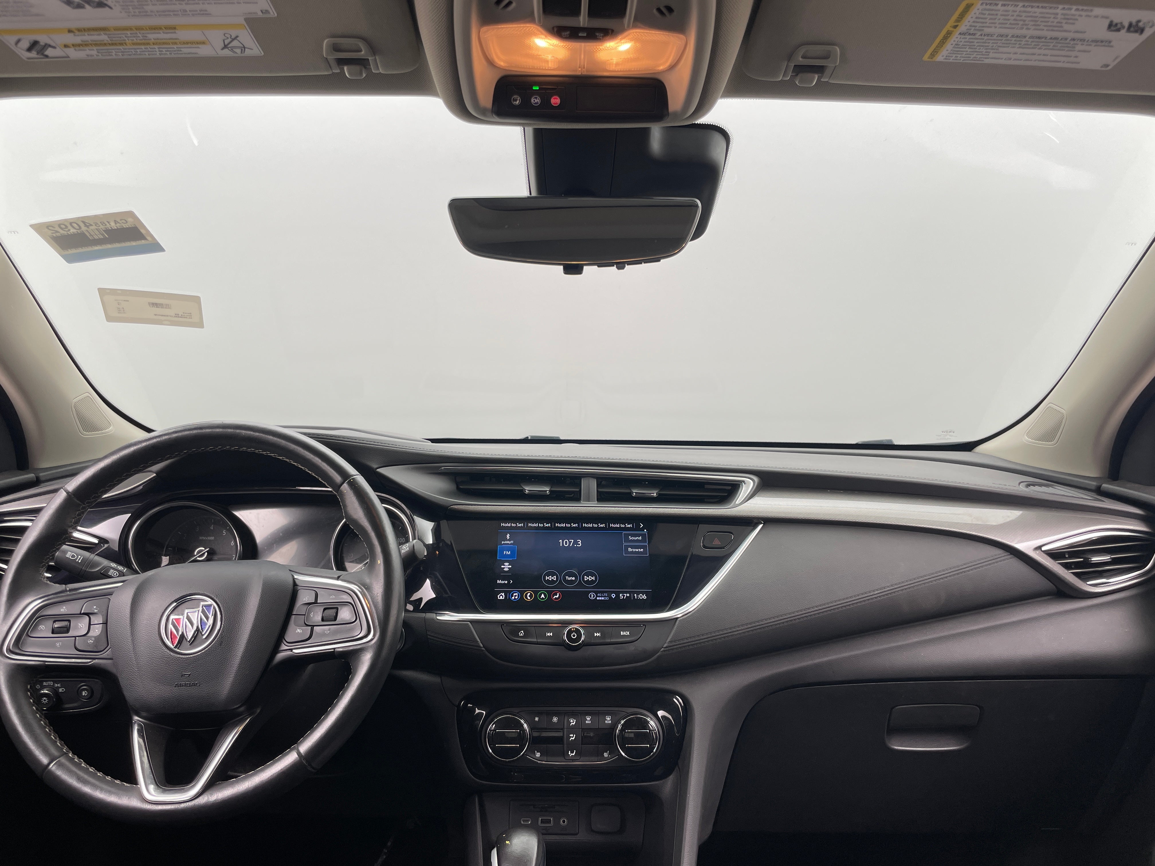 2023 Buick Encore GX Essence 2