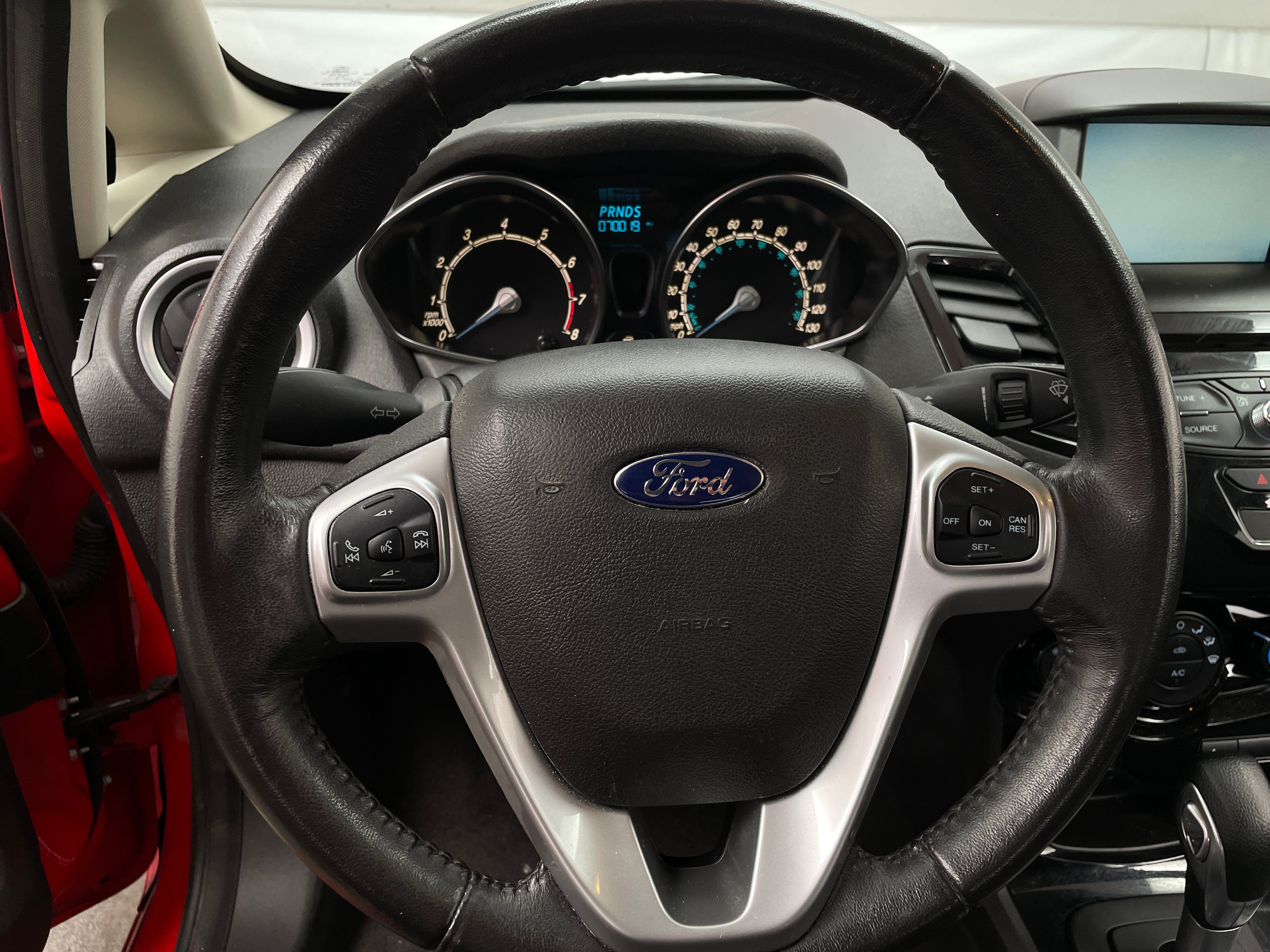 2015 Ford Fiesta SE 5