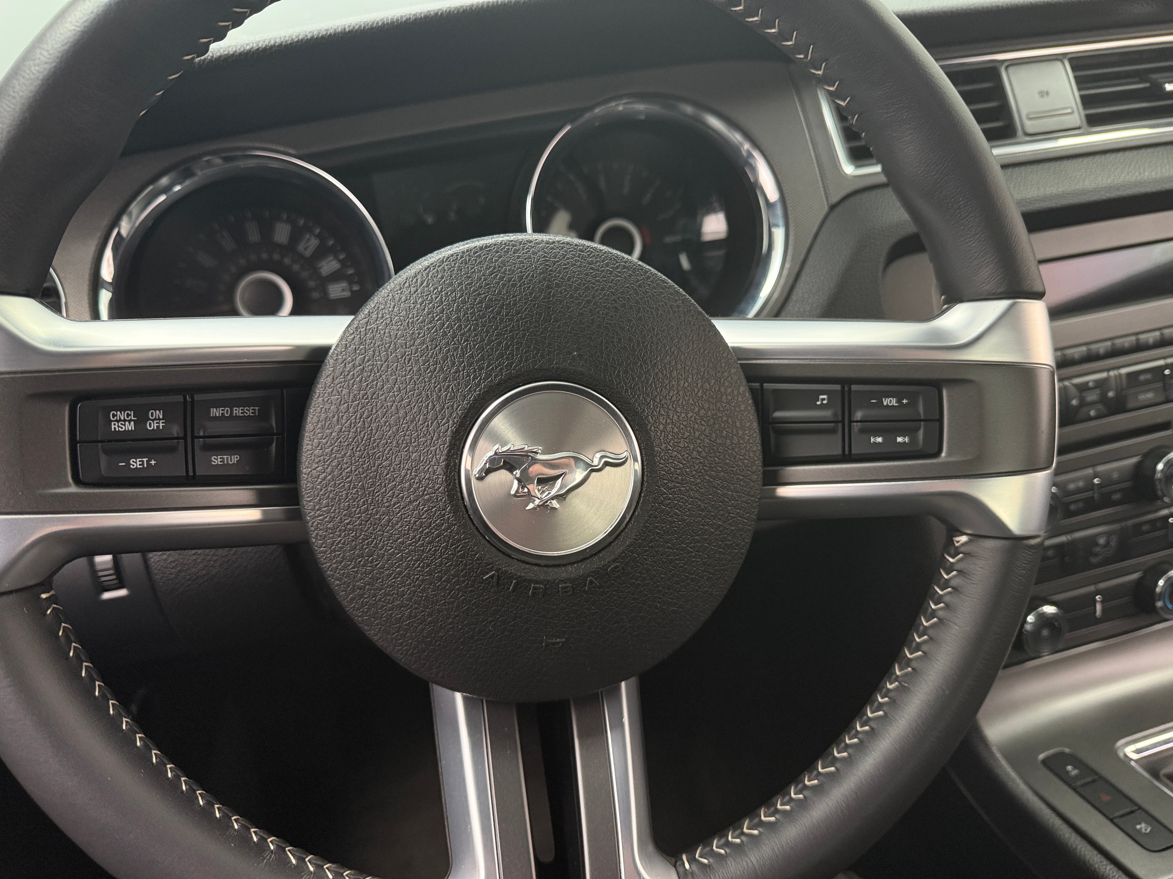 2014 Ford Mustang GT 4