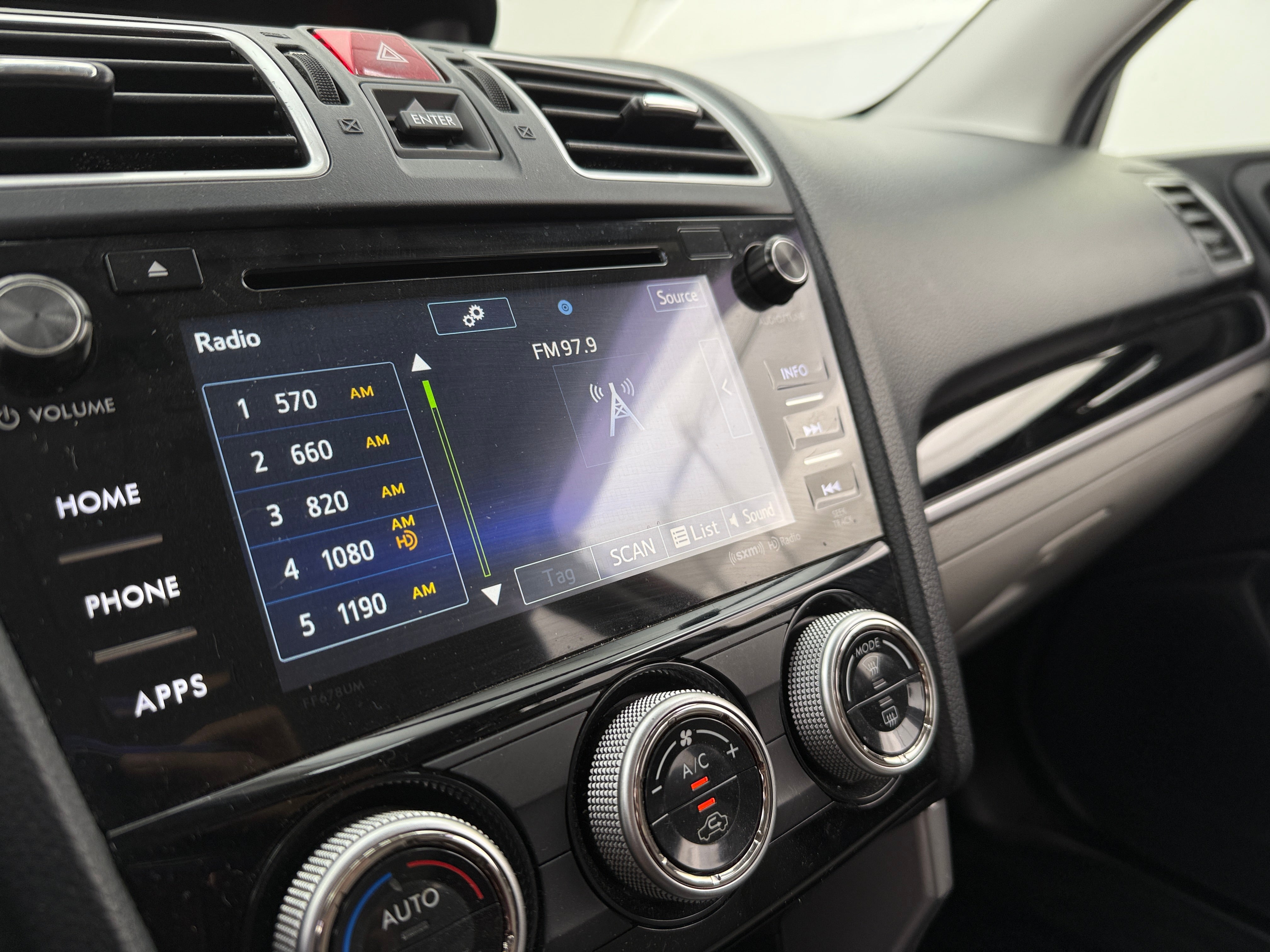 2017 Subaru Forester Limited 3