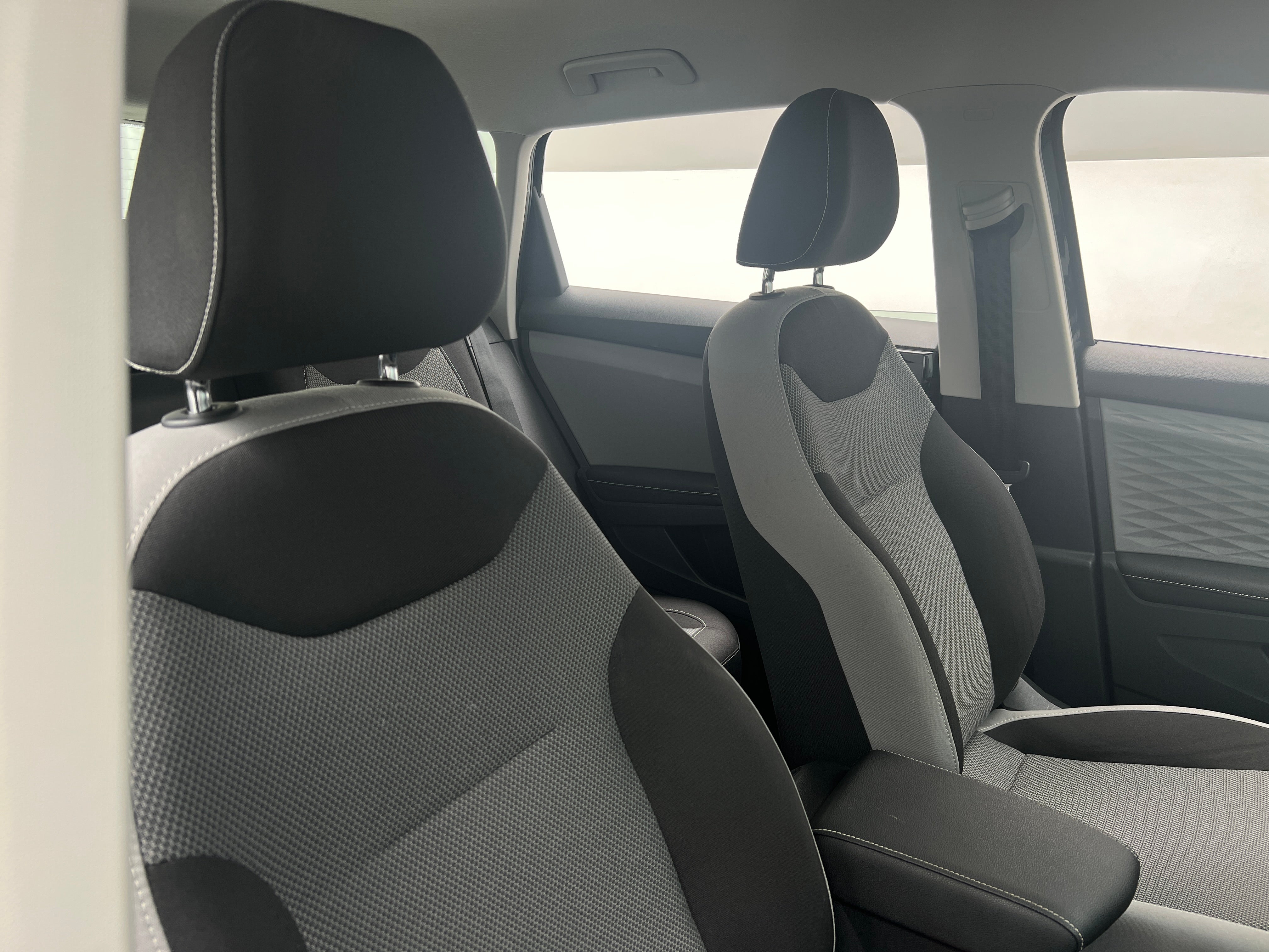 2024 Volkswagen Taos S 2