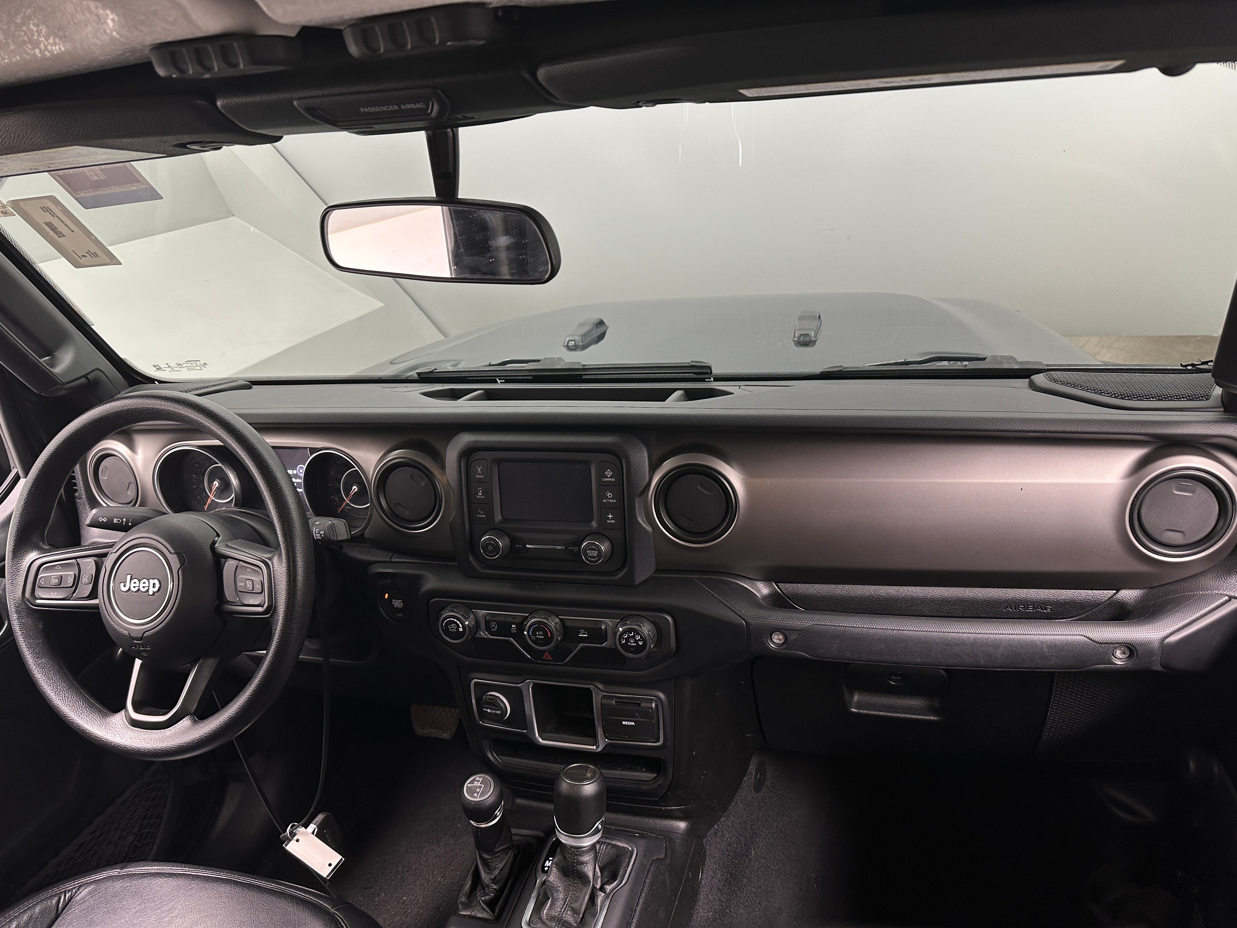 2021 Jeep Gladiator Sport 2