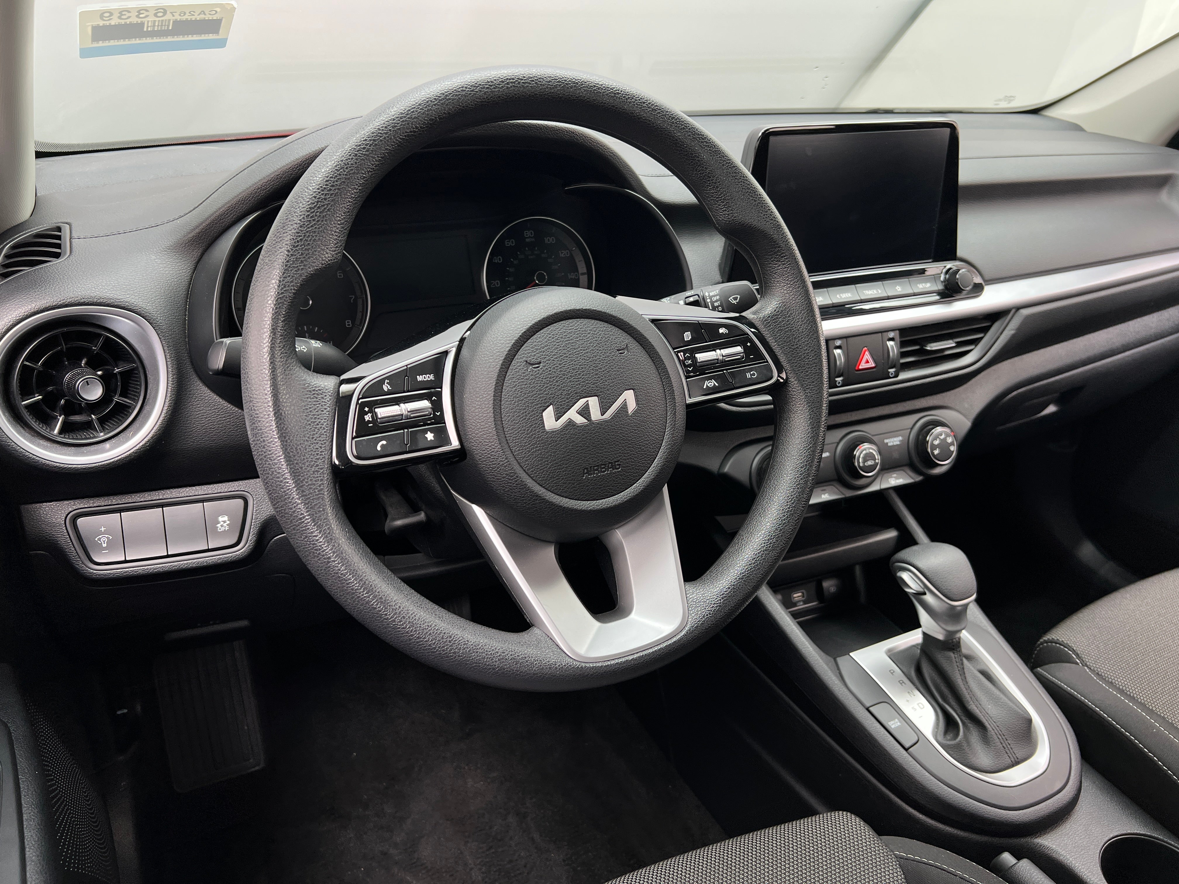 2024 Kia Forte LXS 5