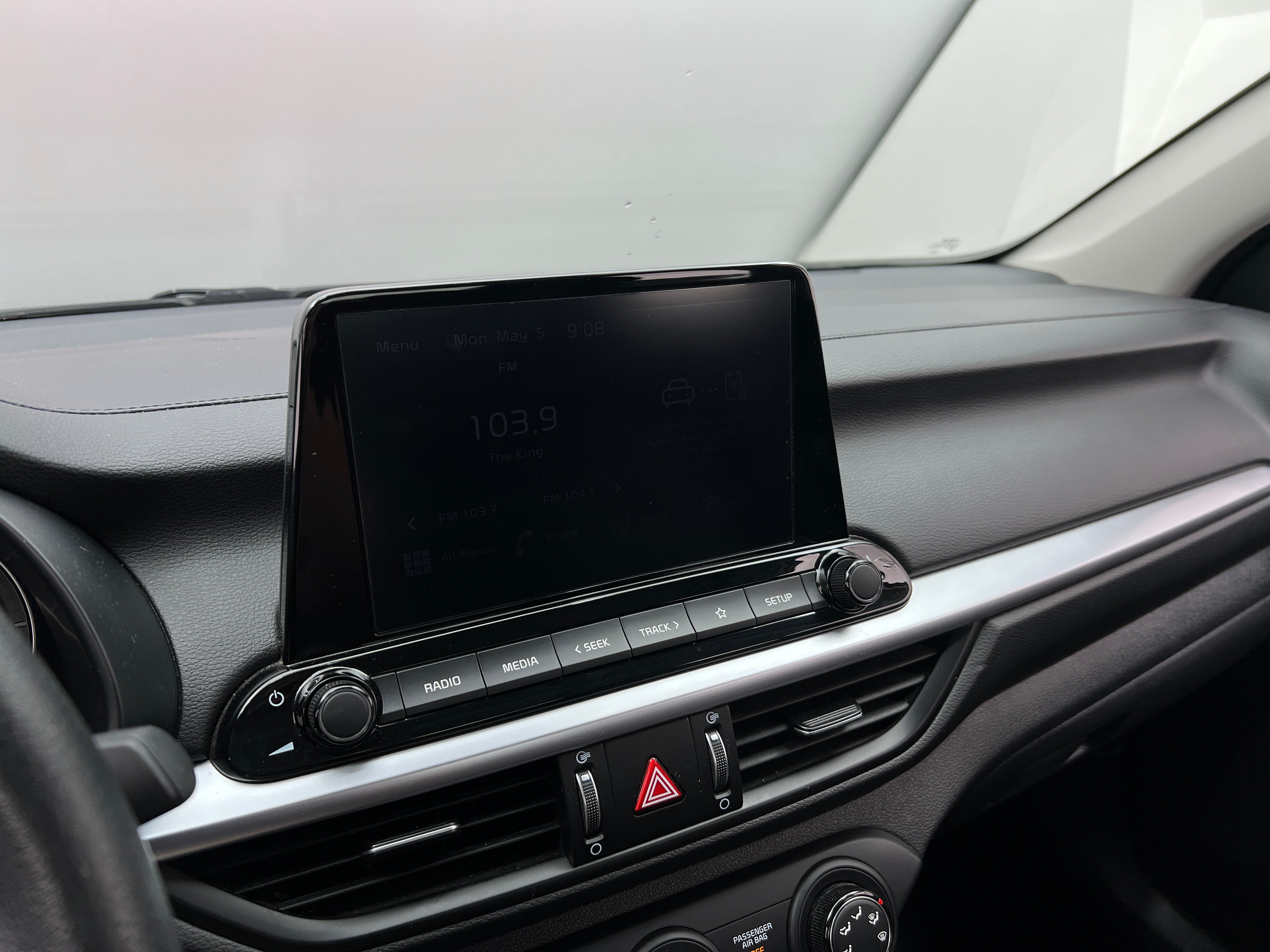 2024 Kia Forte LXS 4
