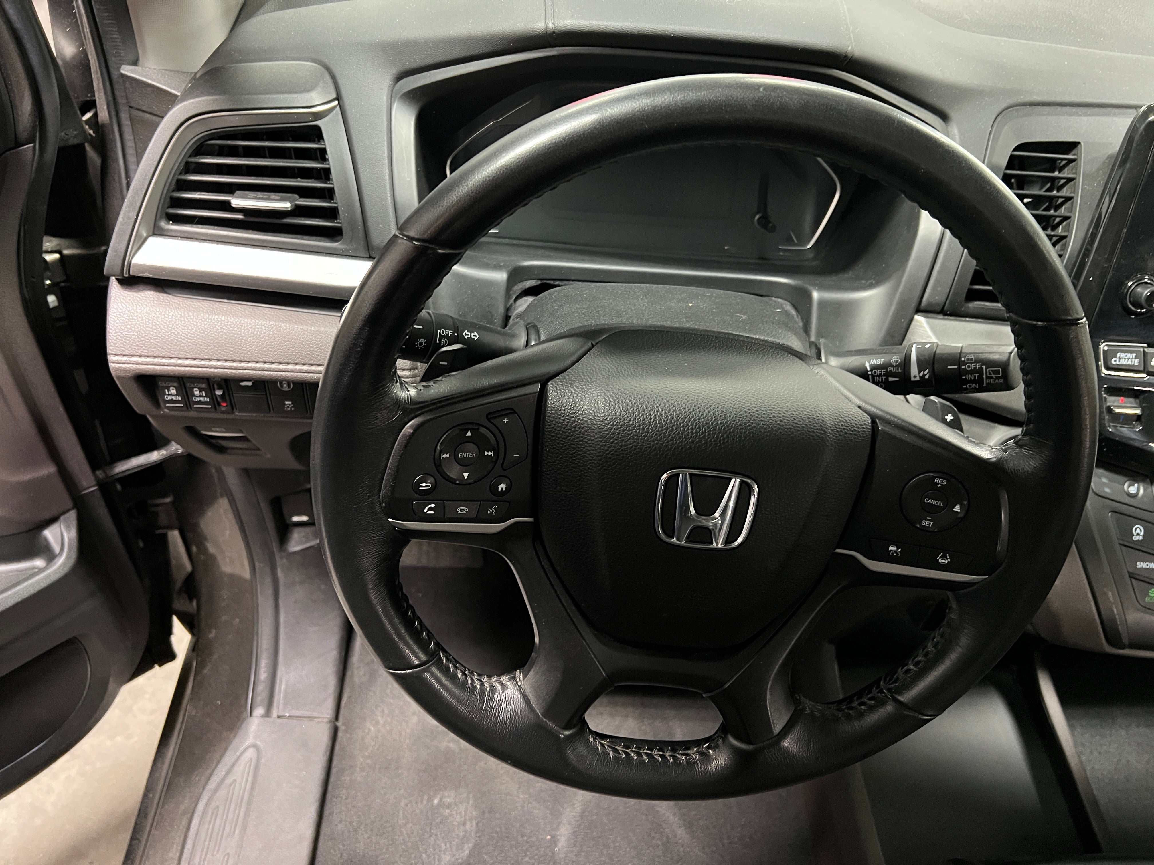 2021 Honda Odyssey EX-L 4