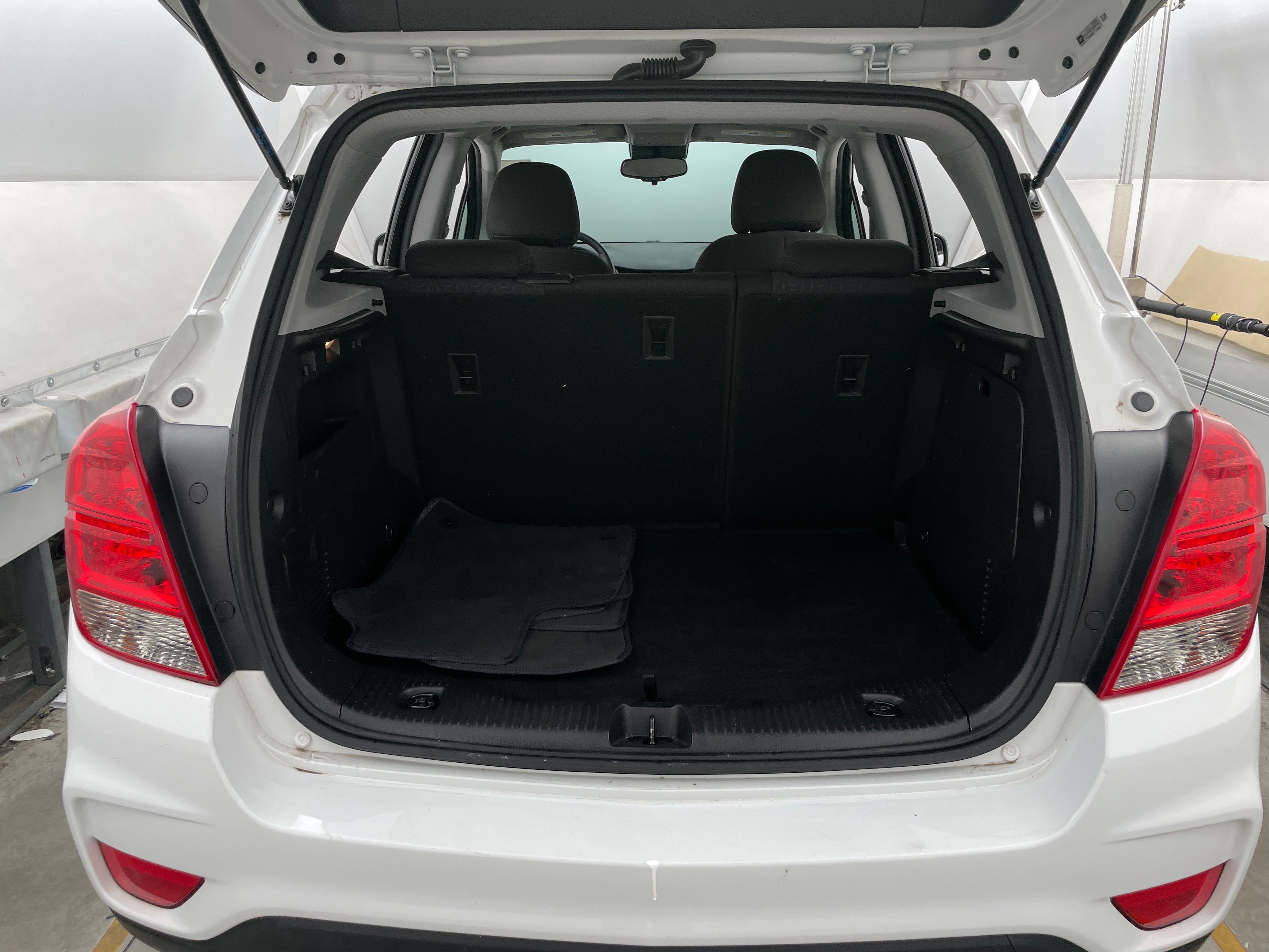 2020 Chevrolet Trax LS 7