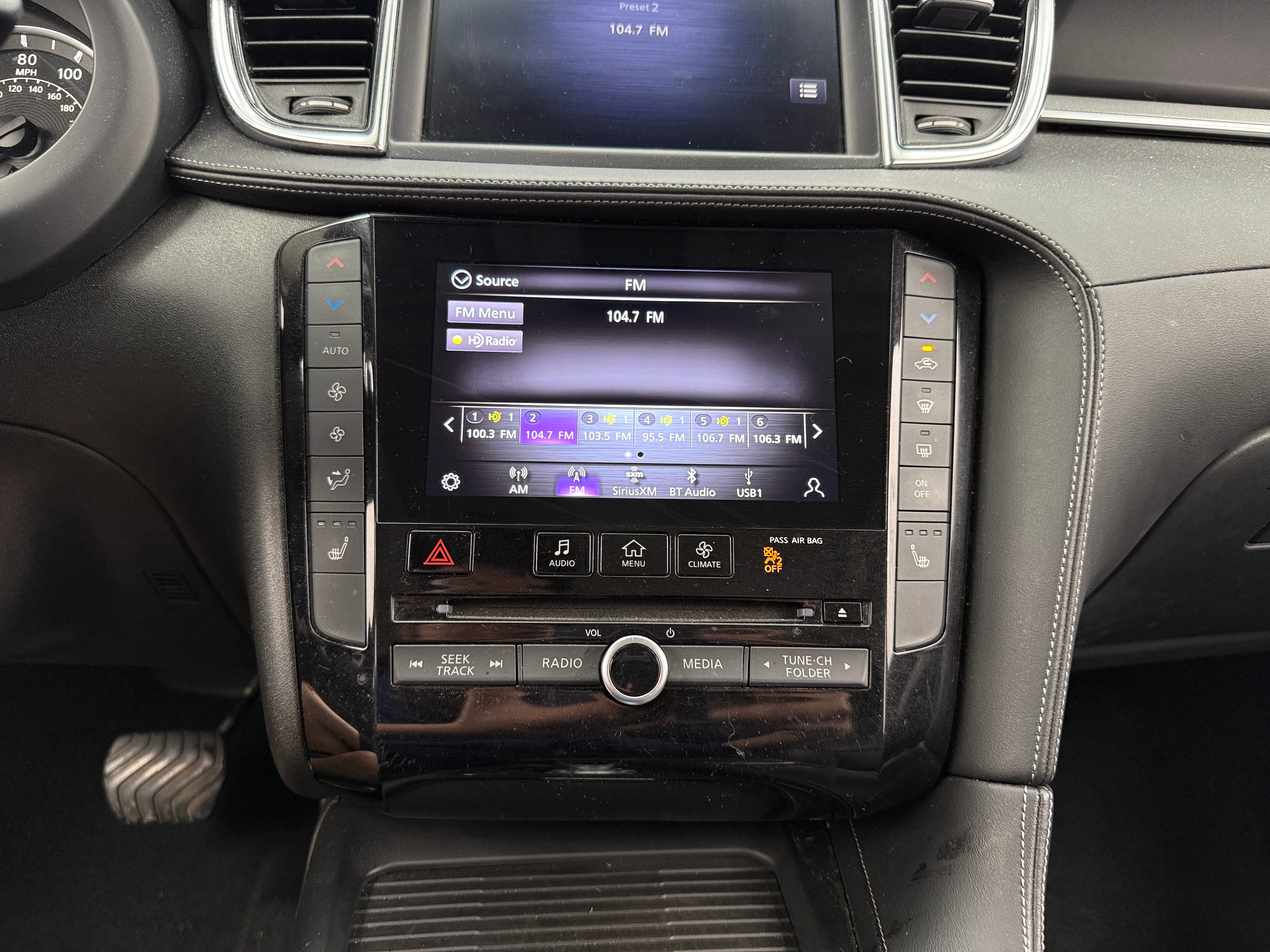 2021 INFINITI QX50 Luxe 3