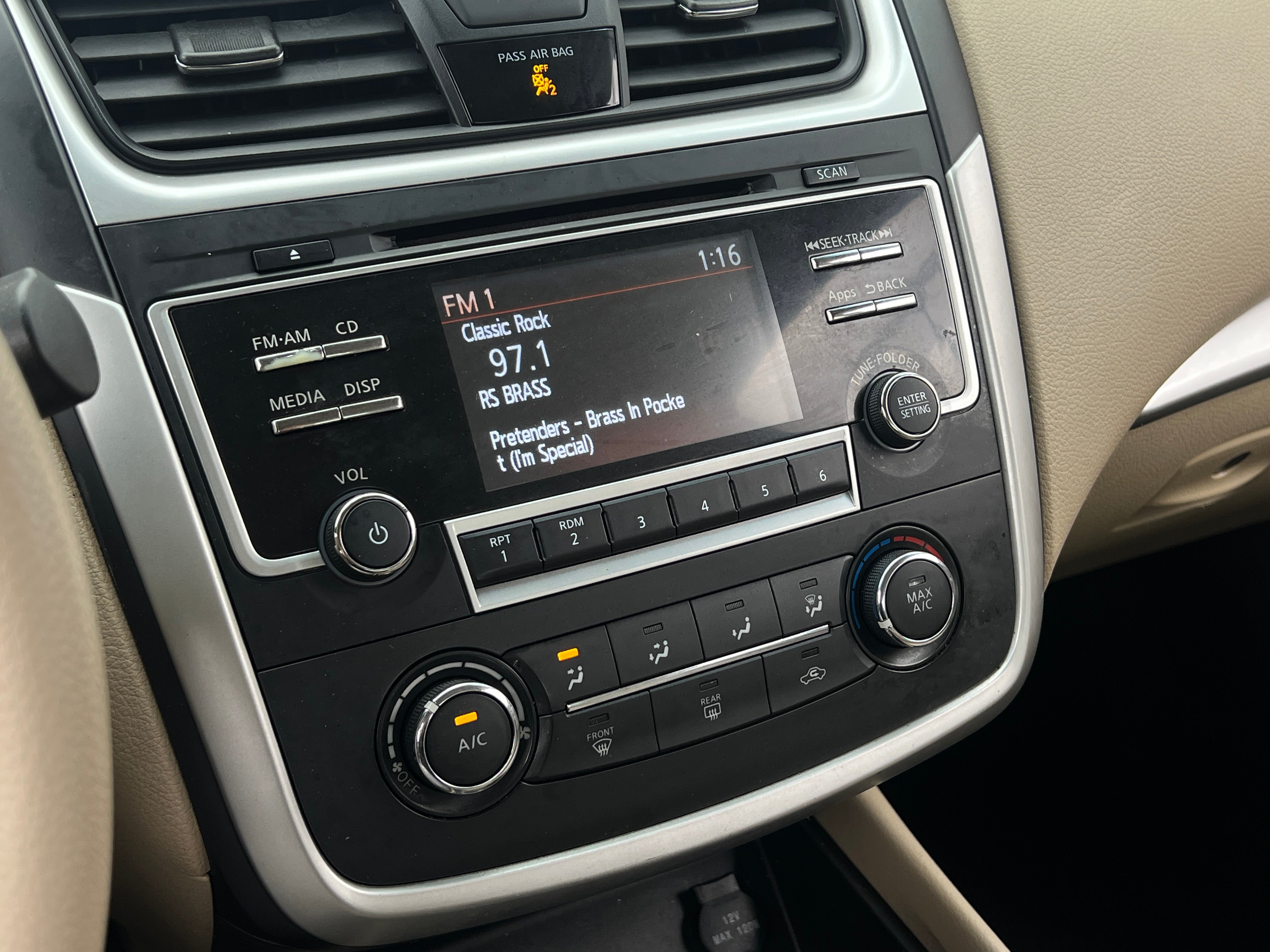 2016 Nissan Altima S 4