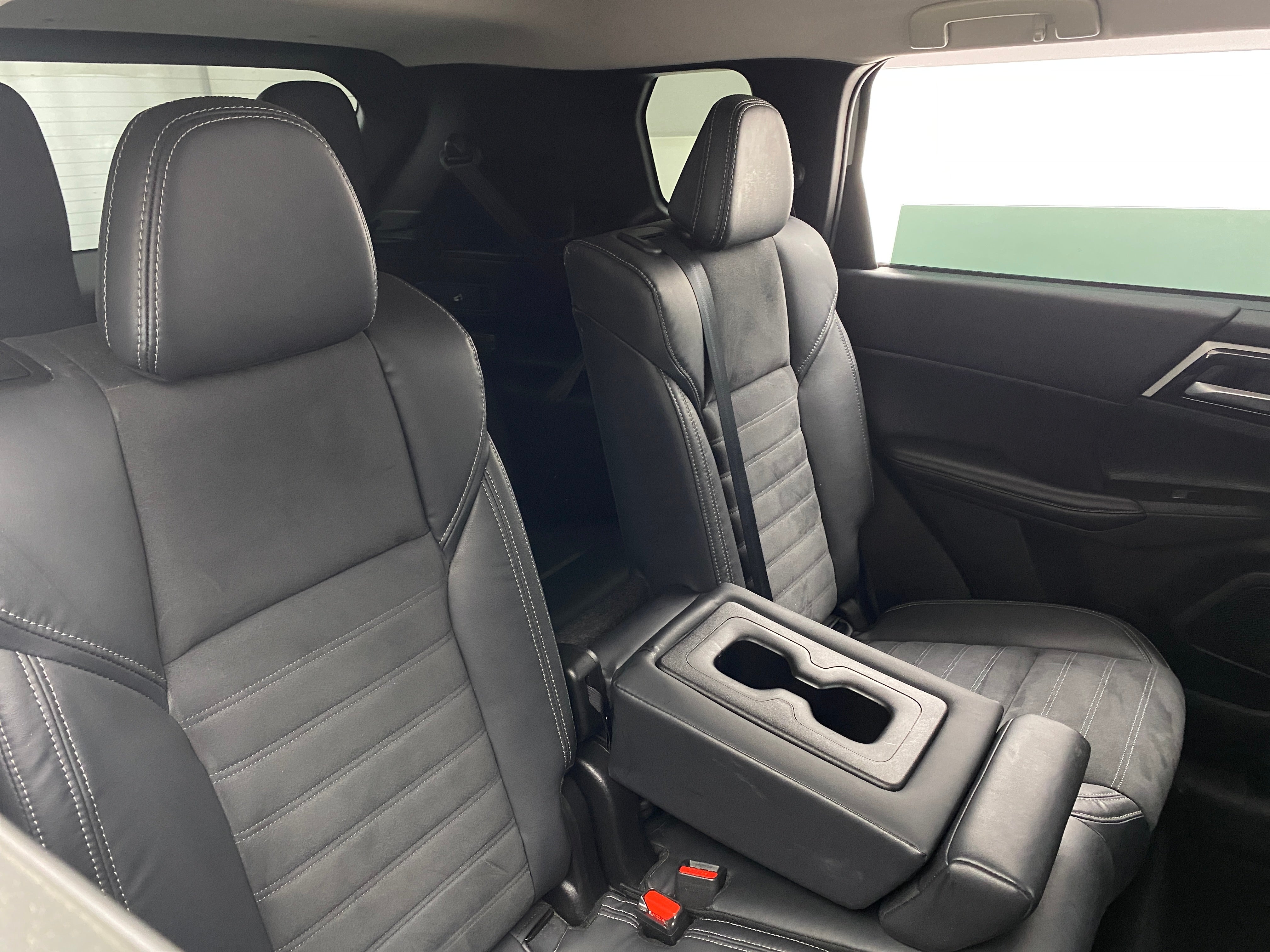 2022 Mitsubishi Outlander SE 5
