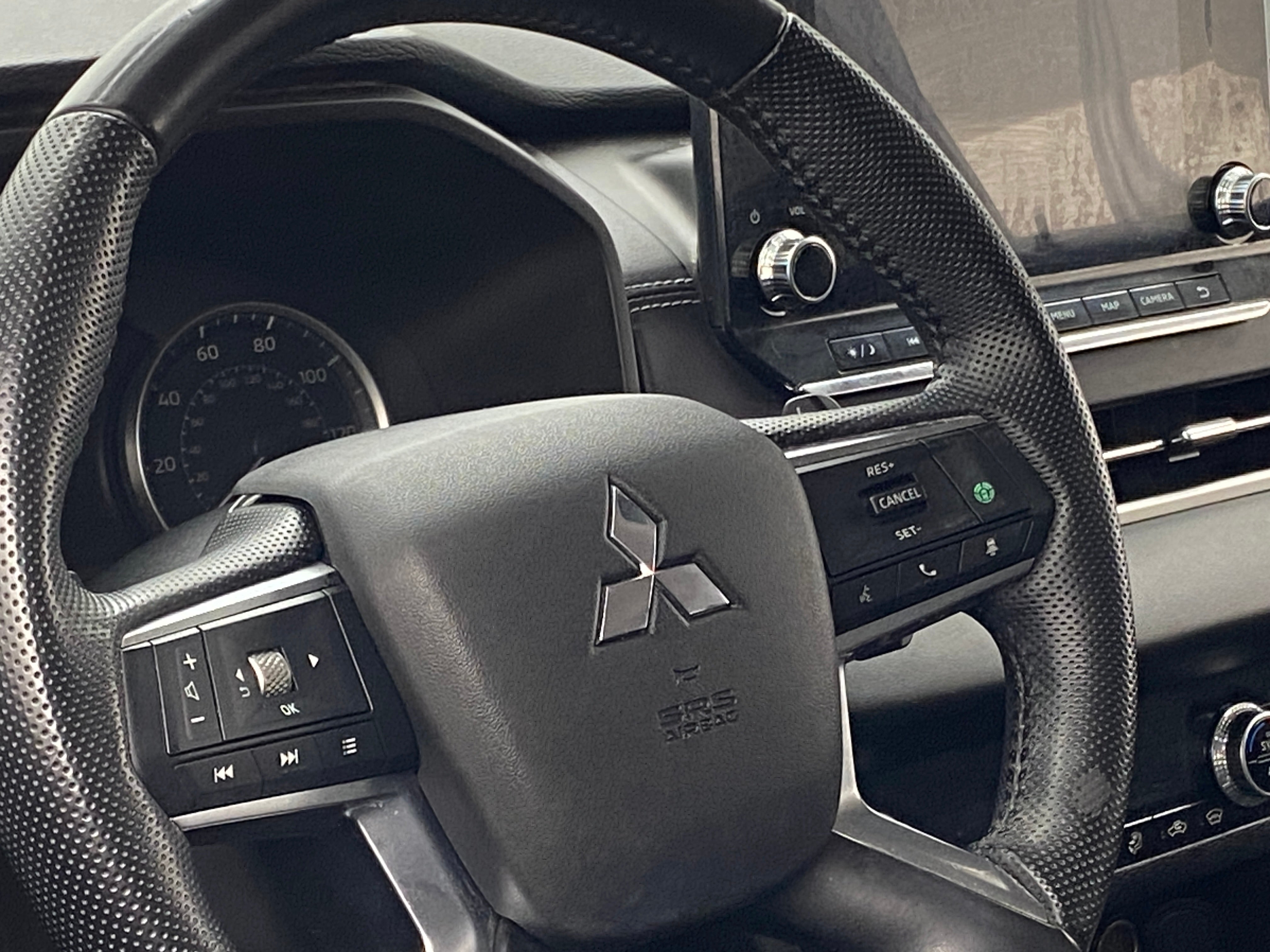 2022 Mitsubishi Outlander SE 4