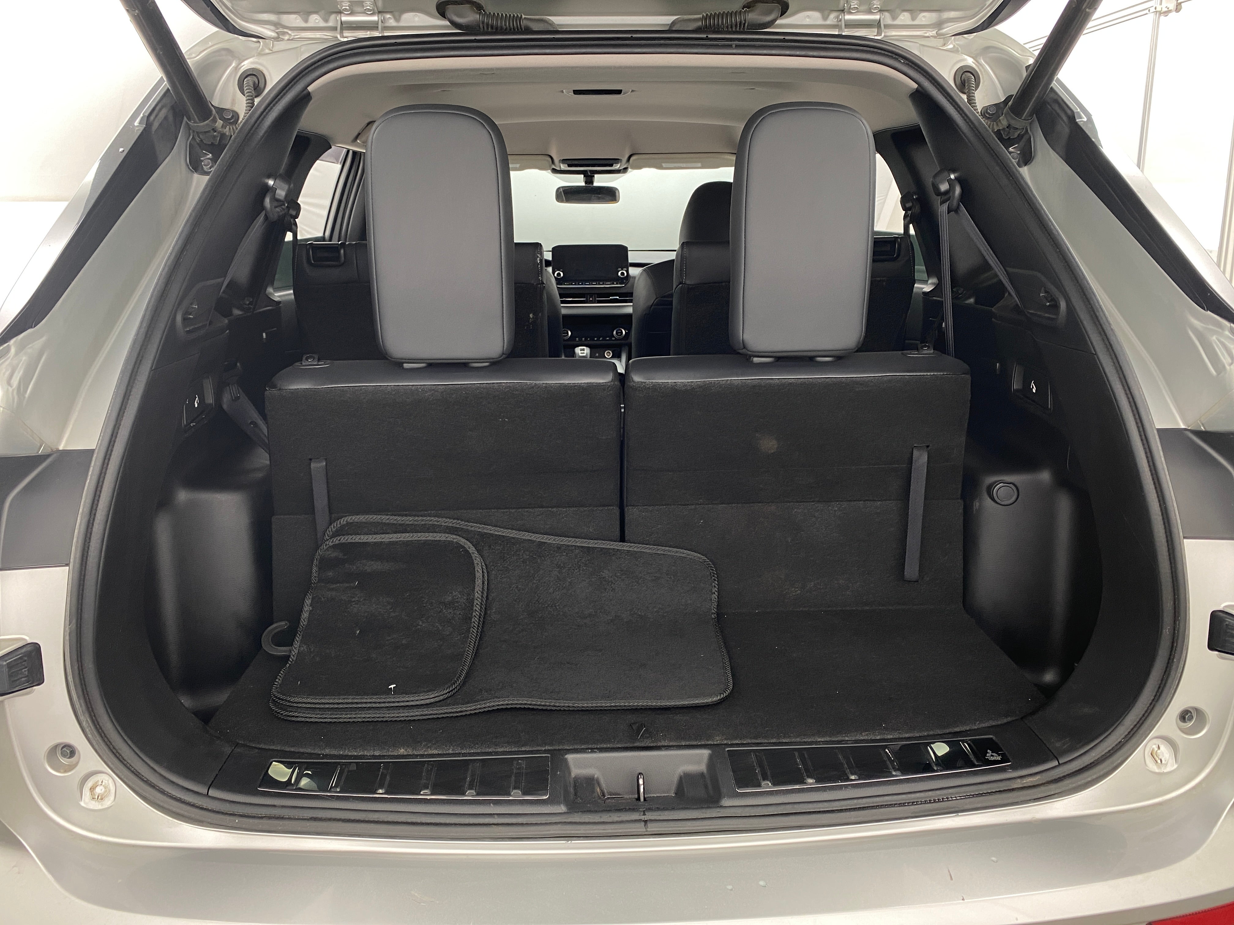 2022 Mitsubishi Outlander SE 6