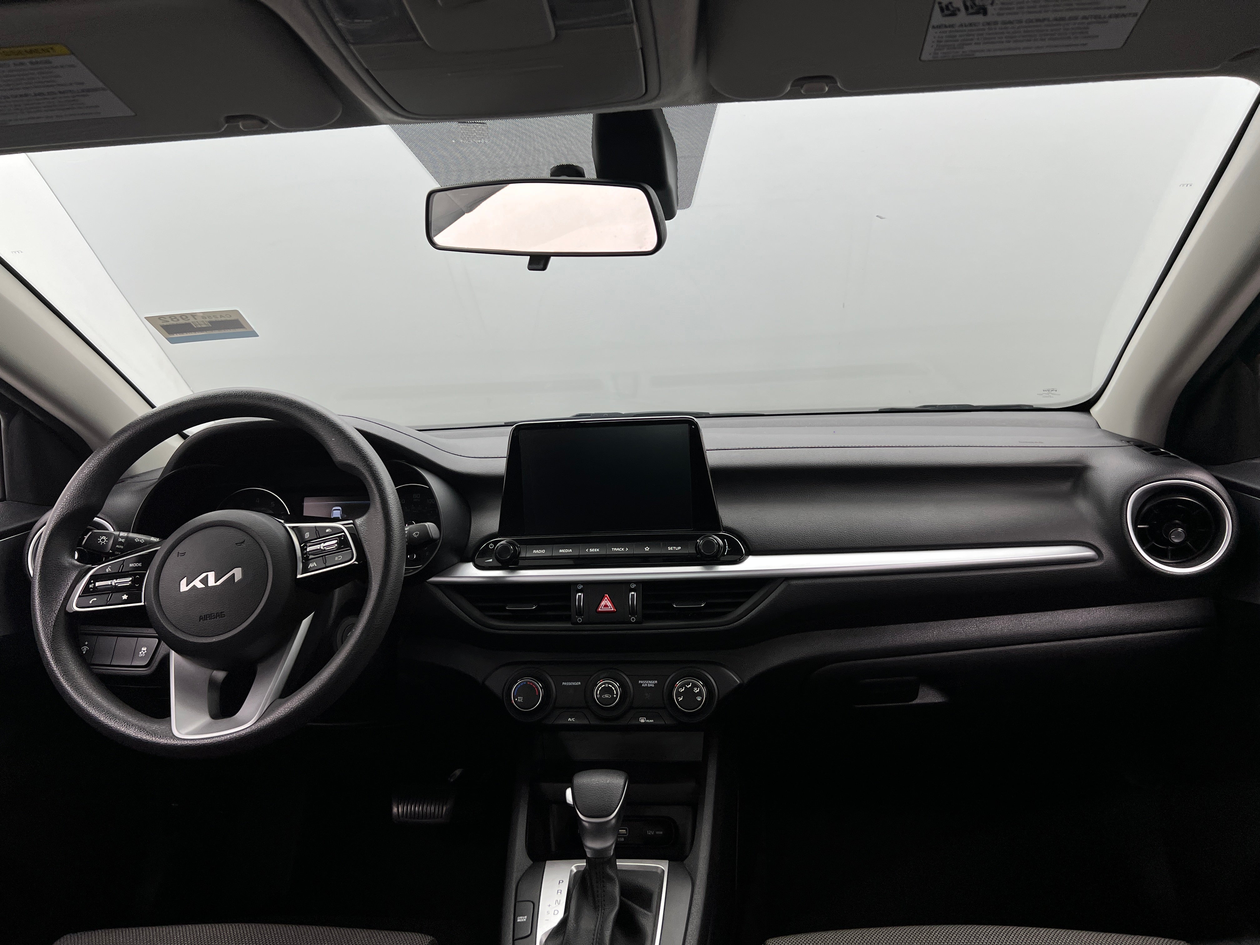 2023 Kia Forte LXS 3