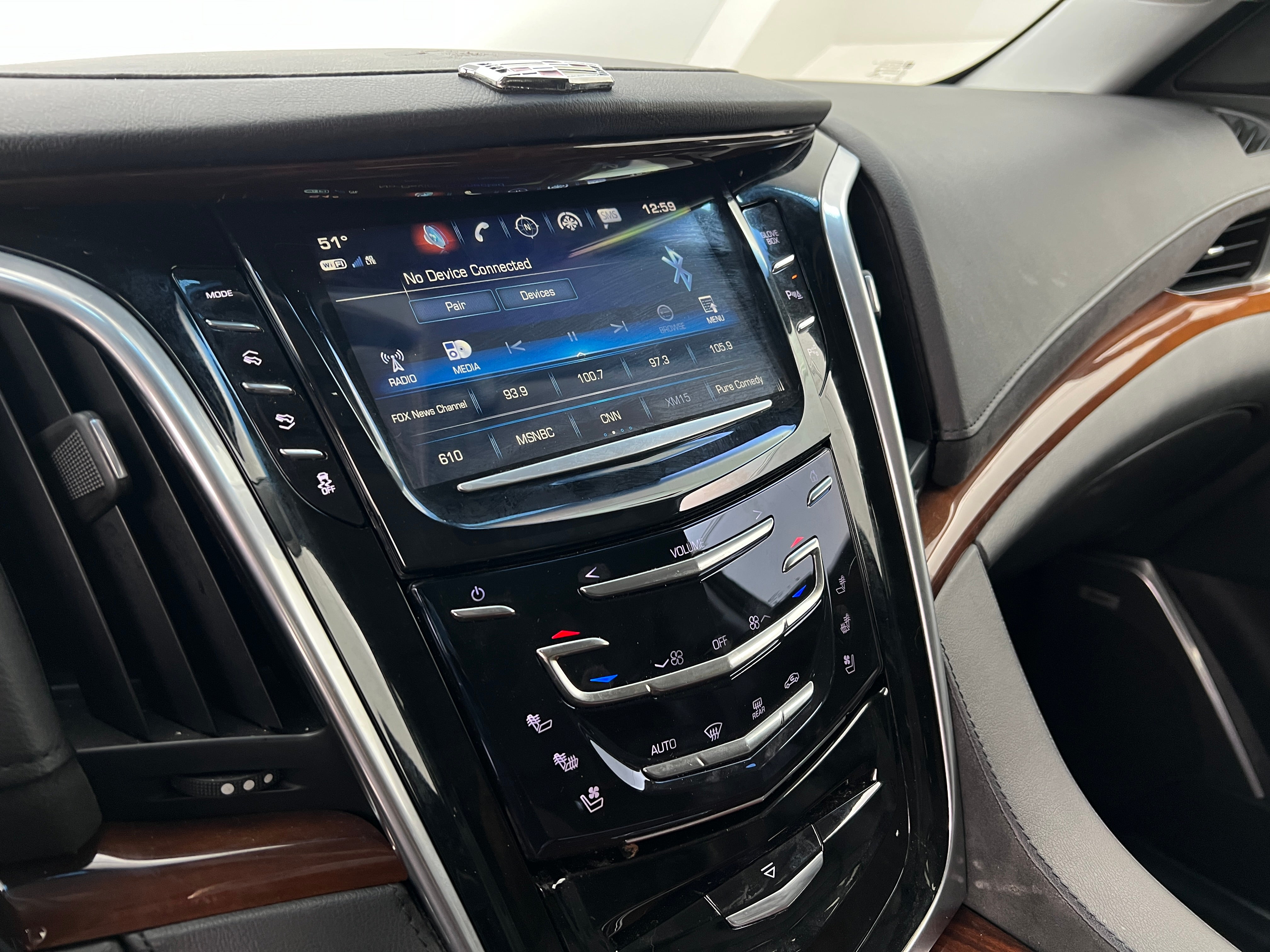 2019 Cadillac Escalade ESV 3