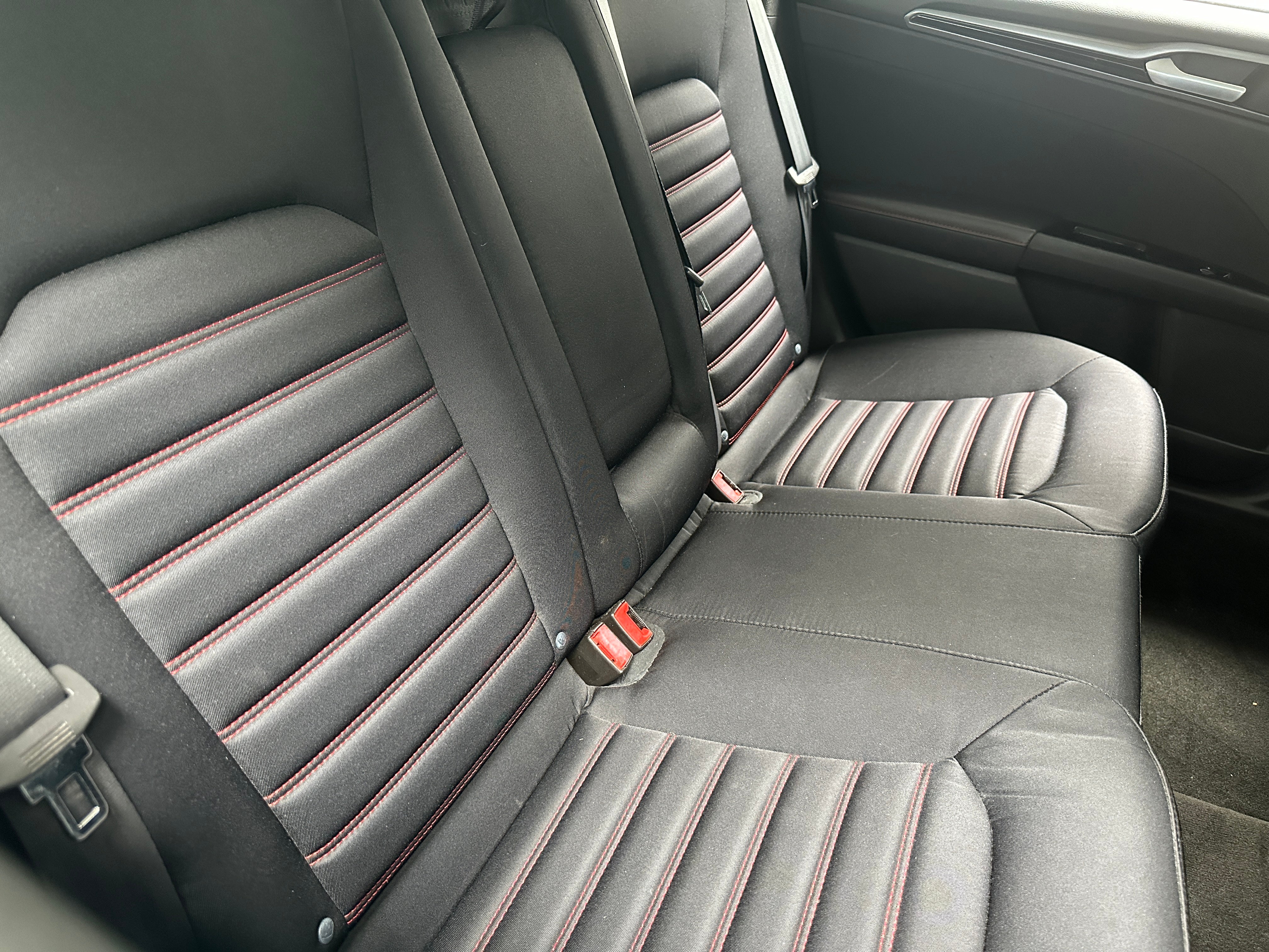 2015 Ford Fusion SE 6