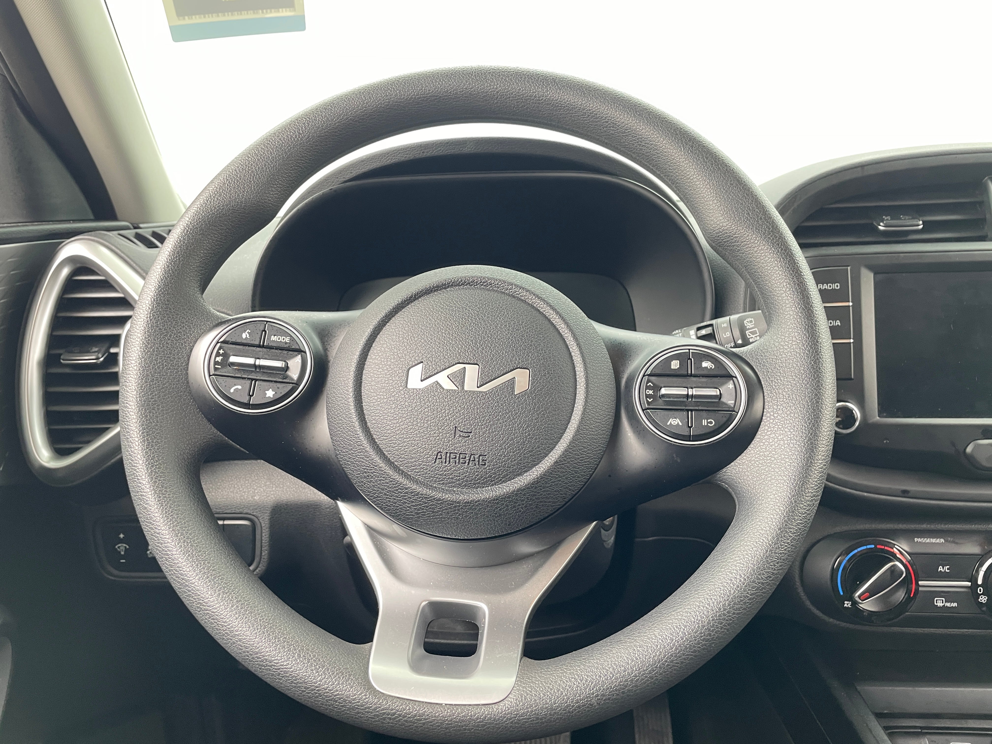 2024 Kia Soul LX 5
