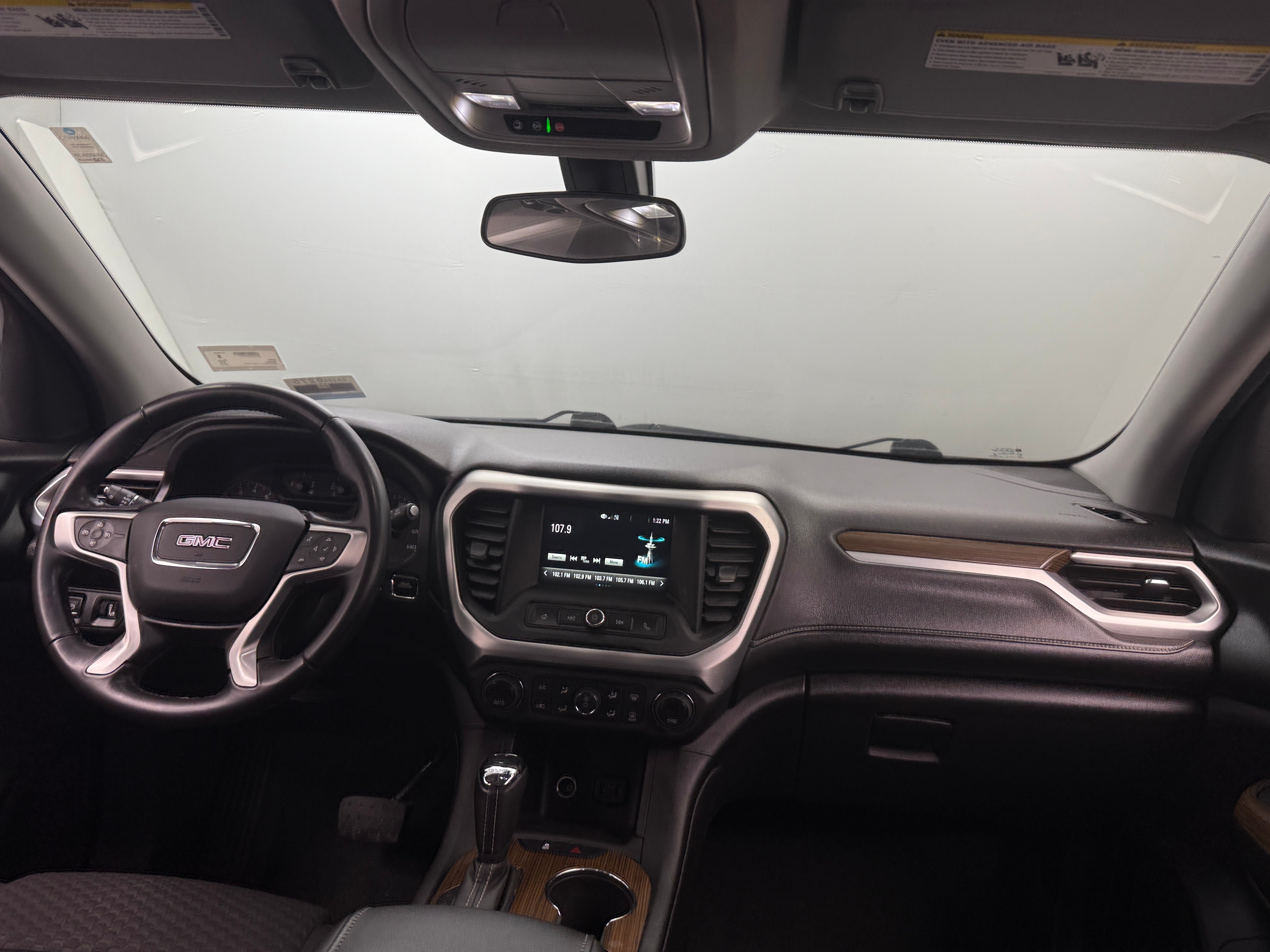 2018 GMC Acadia SLE 3