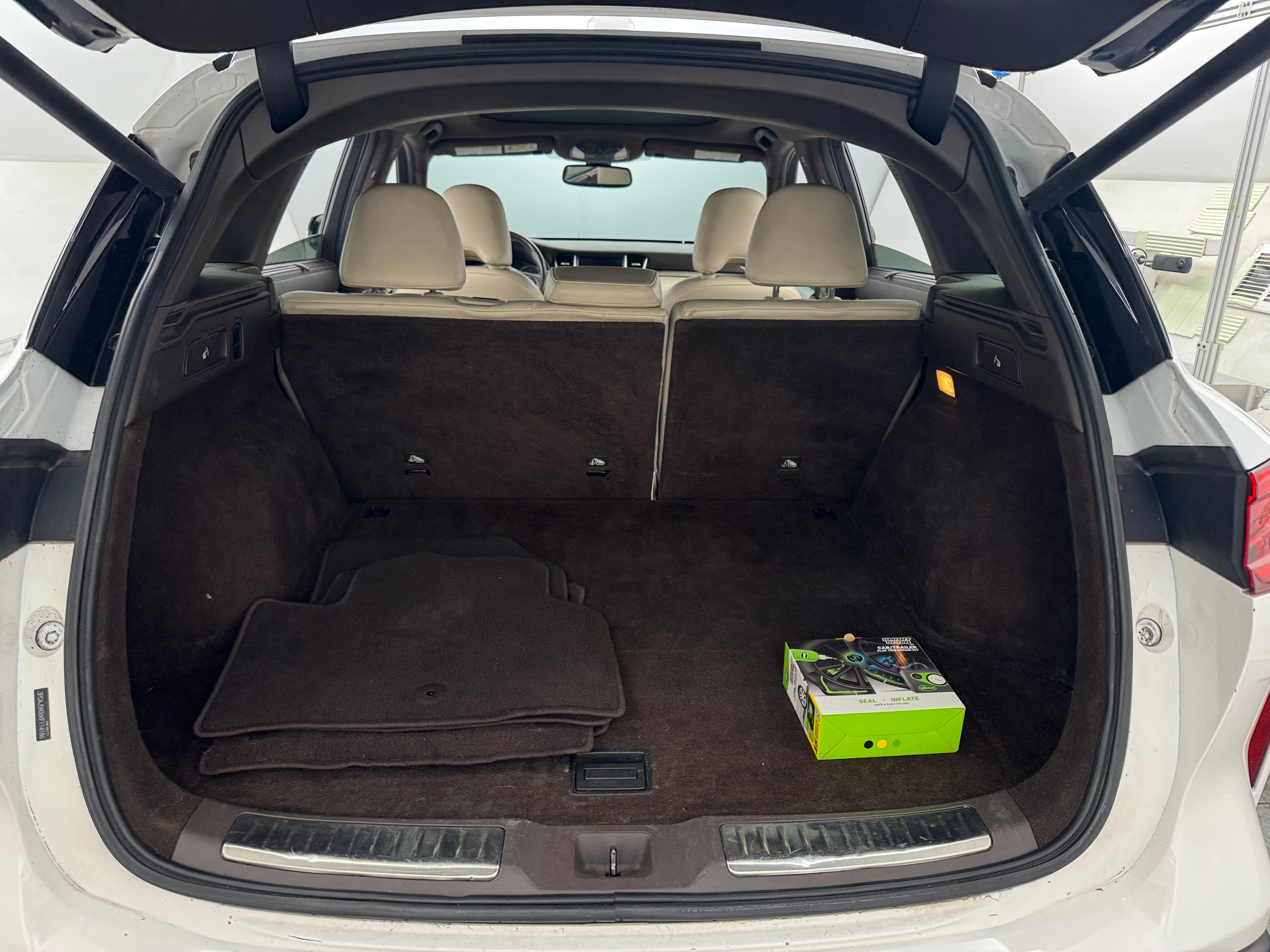 2019 INFINITI QX50 Essential 6