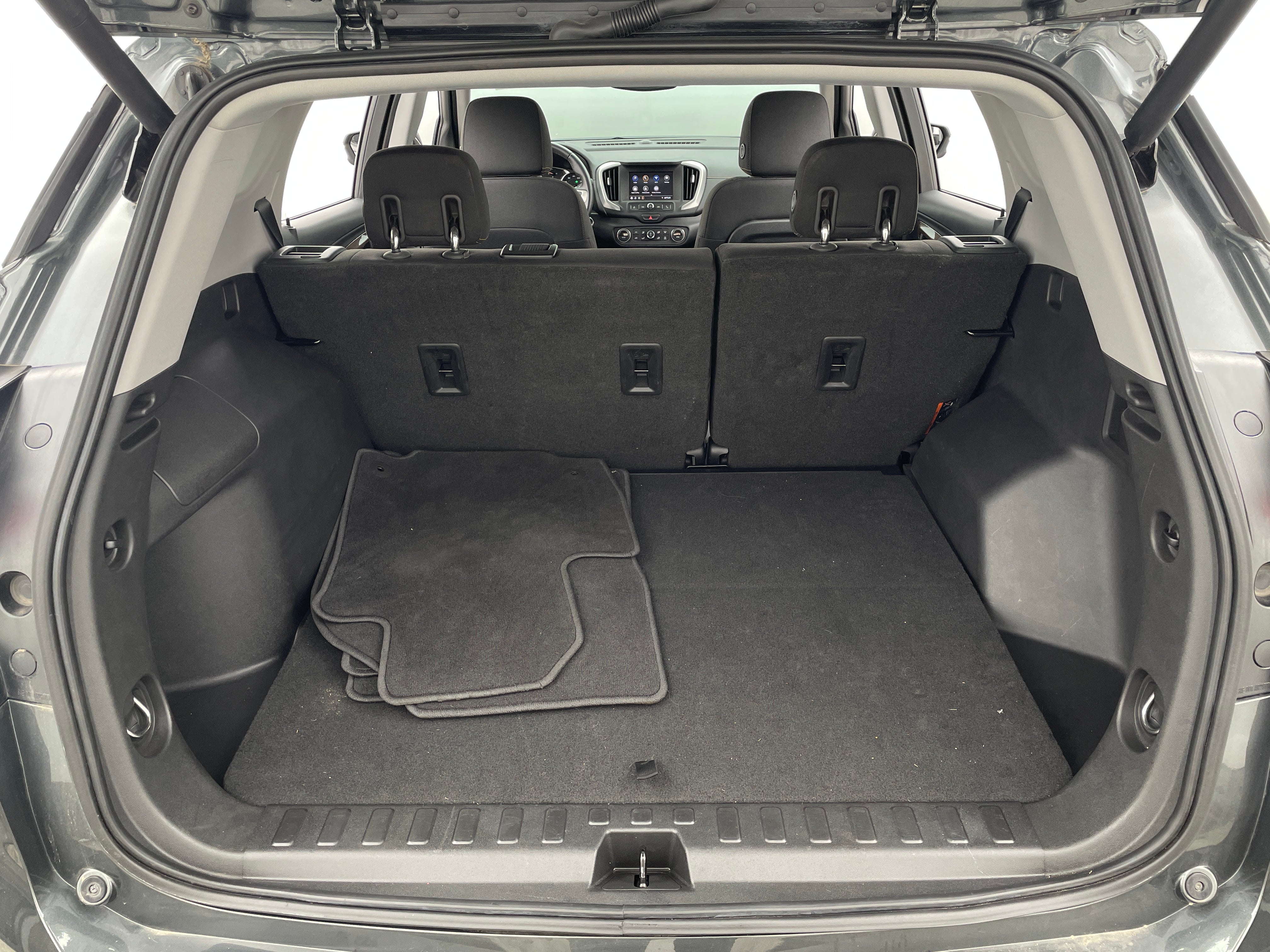 2020 GMC Terrain SLE 7