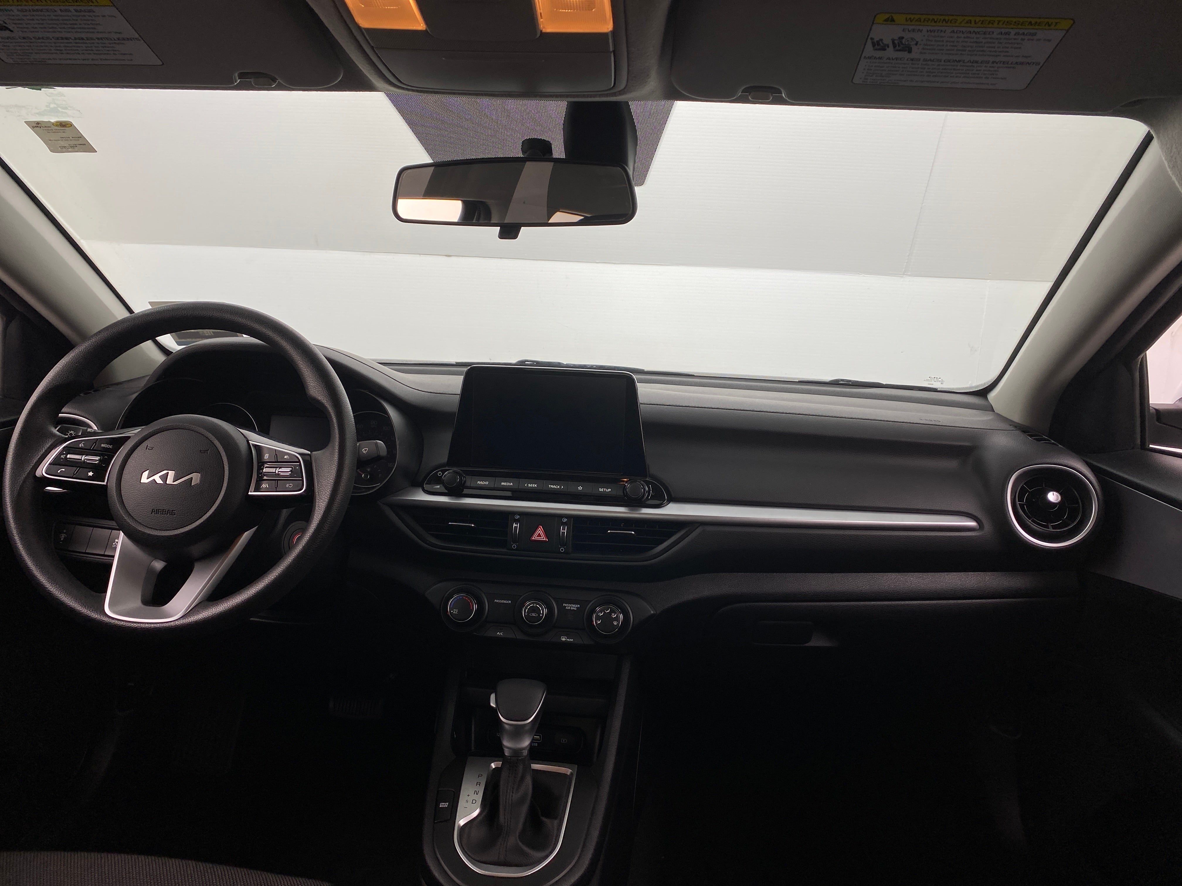 2024 Kia Forte LXS 3