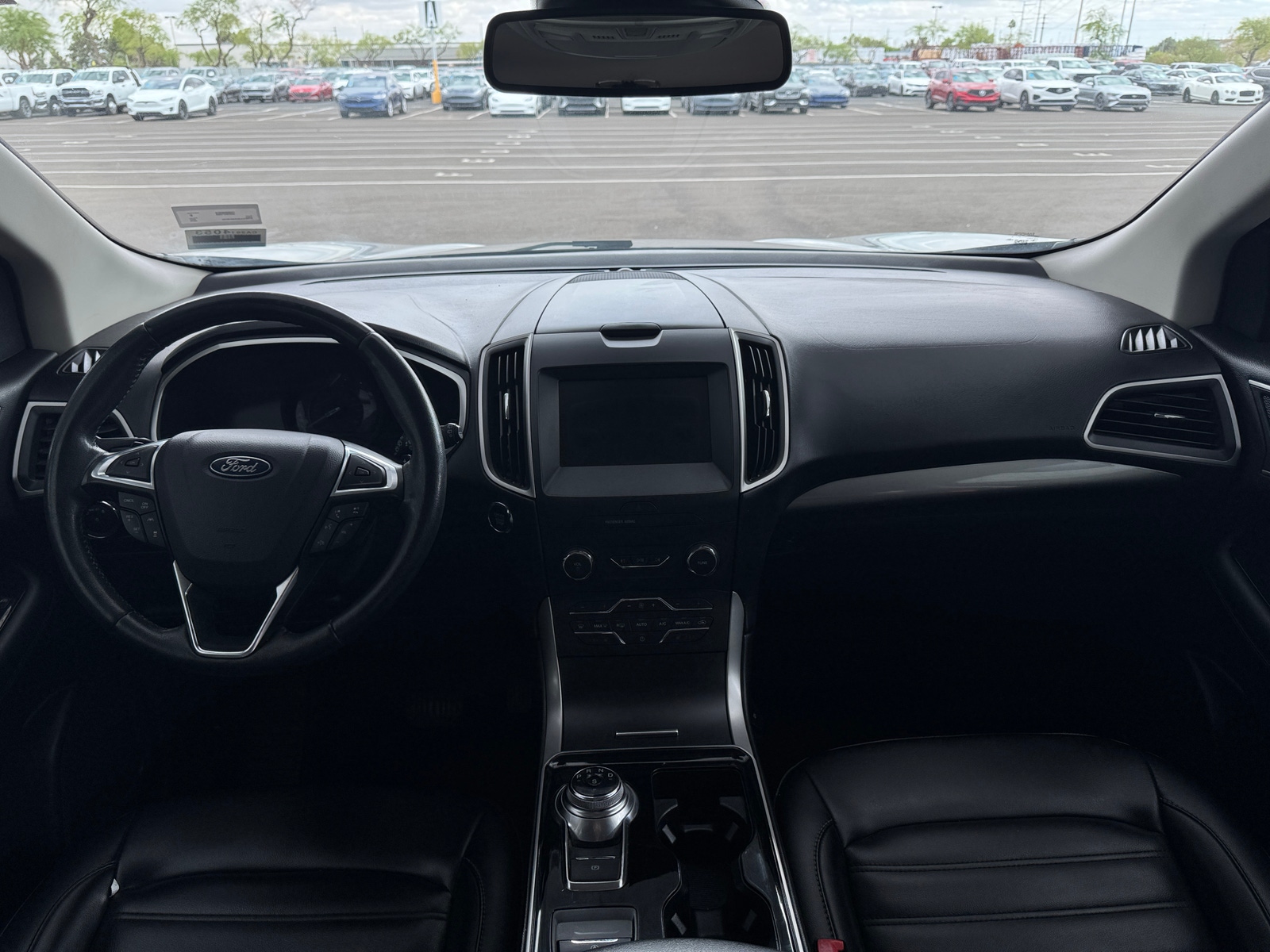 Thumbnail: 2019 Ford Edge - 3