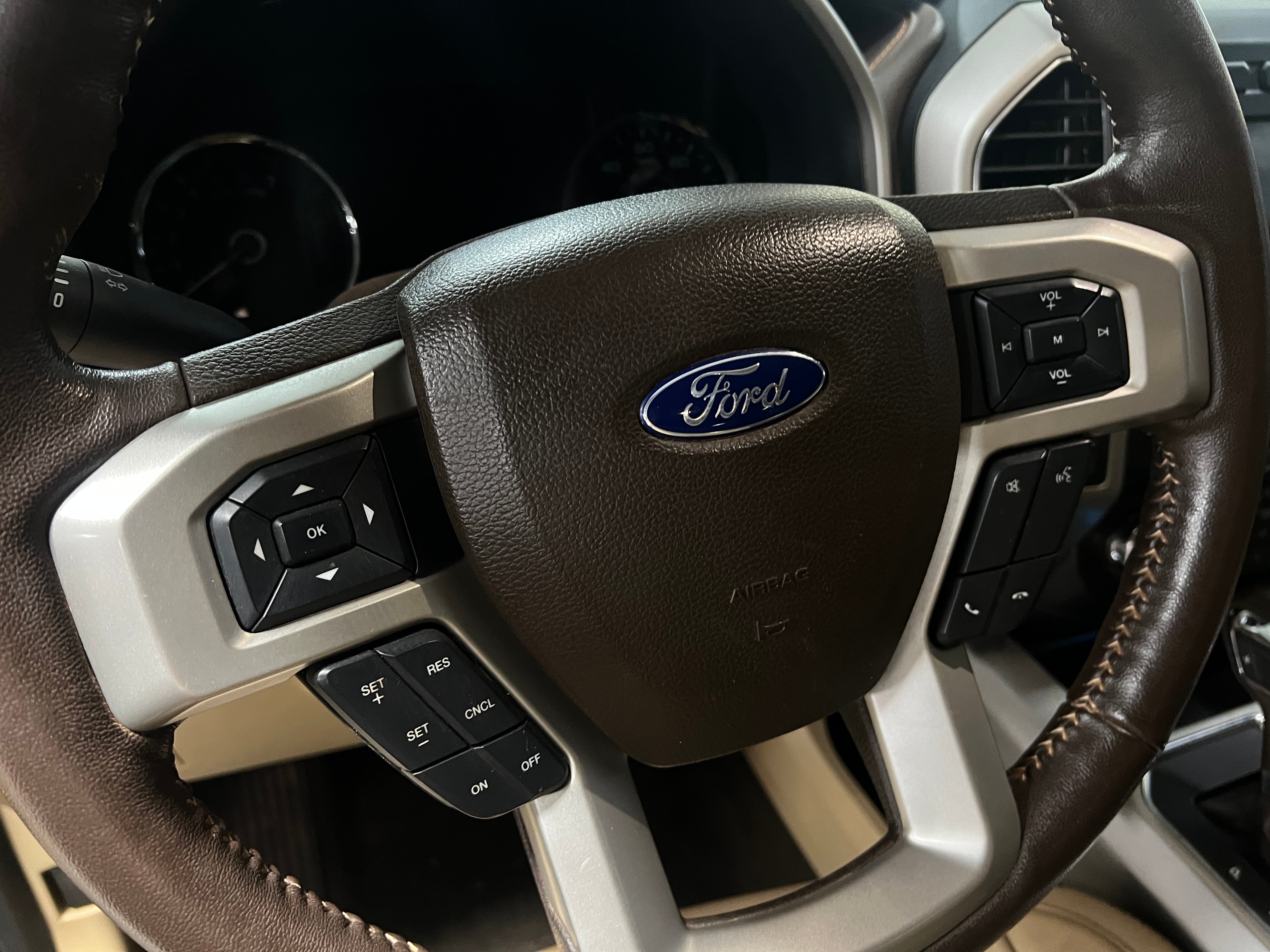 2020 Ford Econoline E-150 4