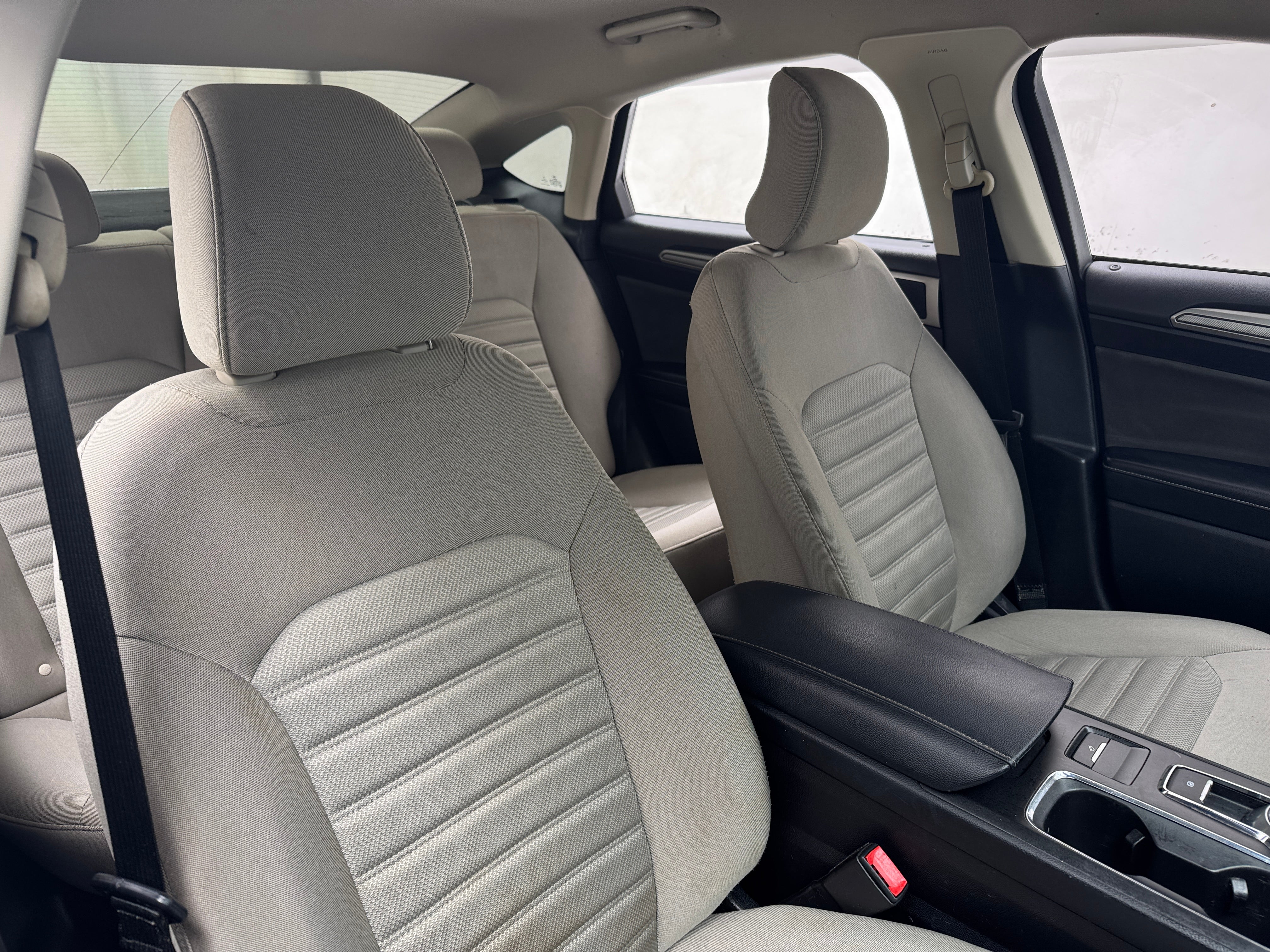 2019 Ford Fusion S 2