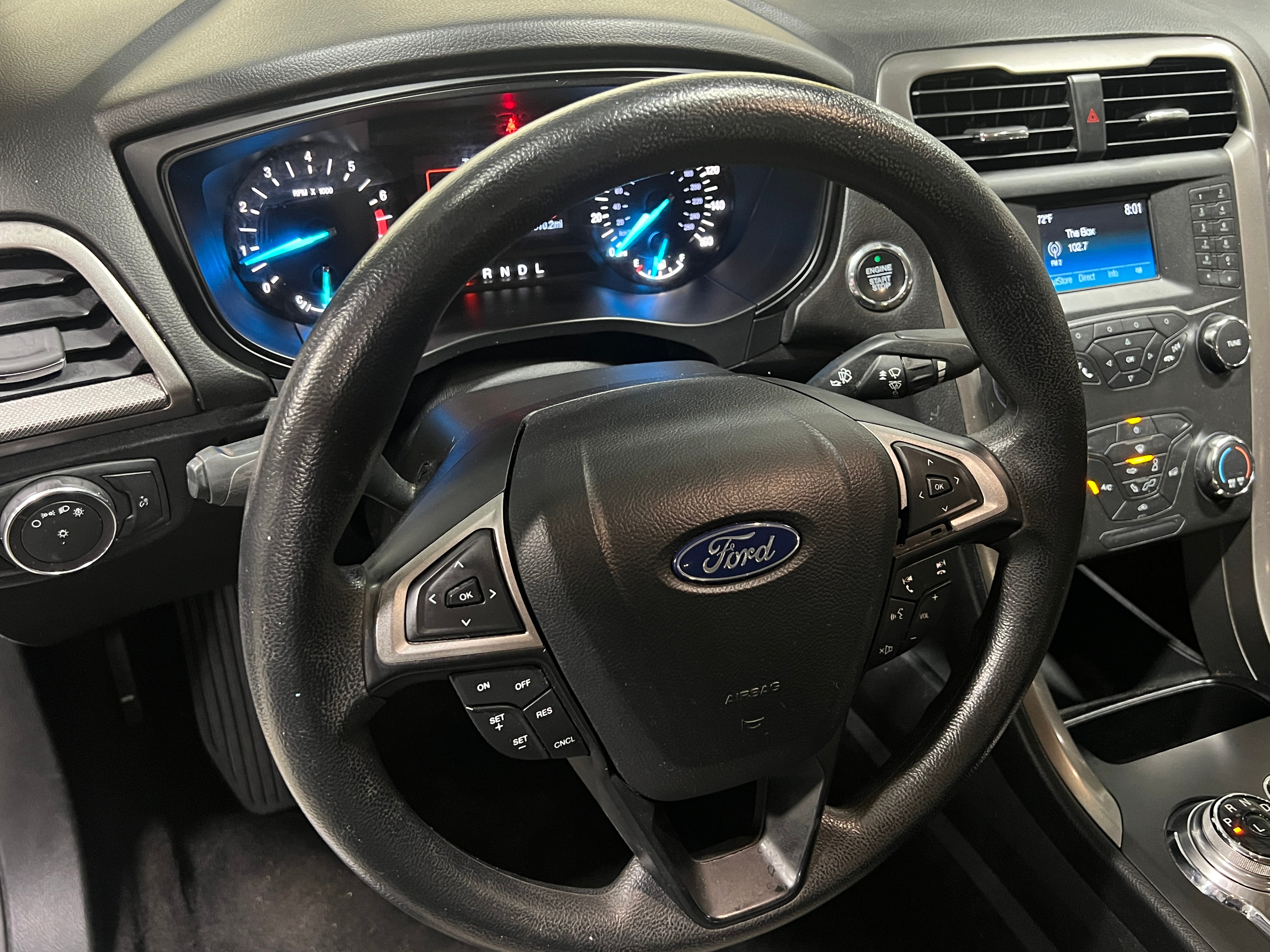 2019 Ford Fusion S 5