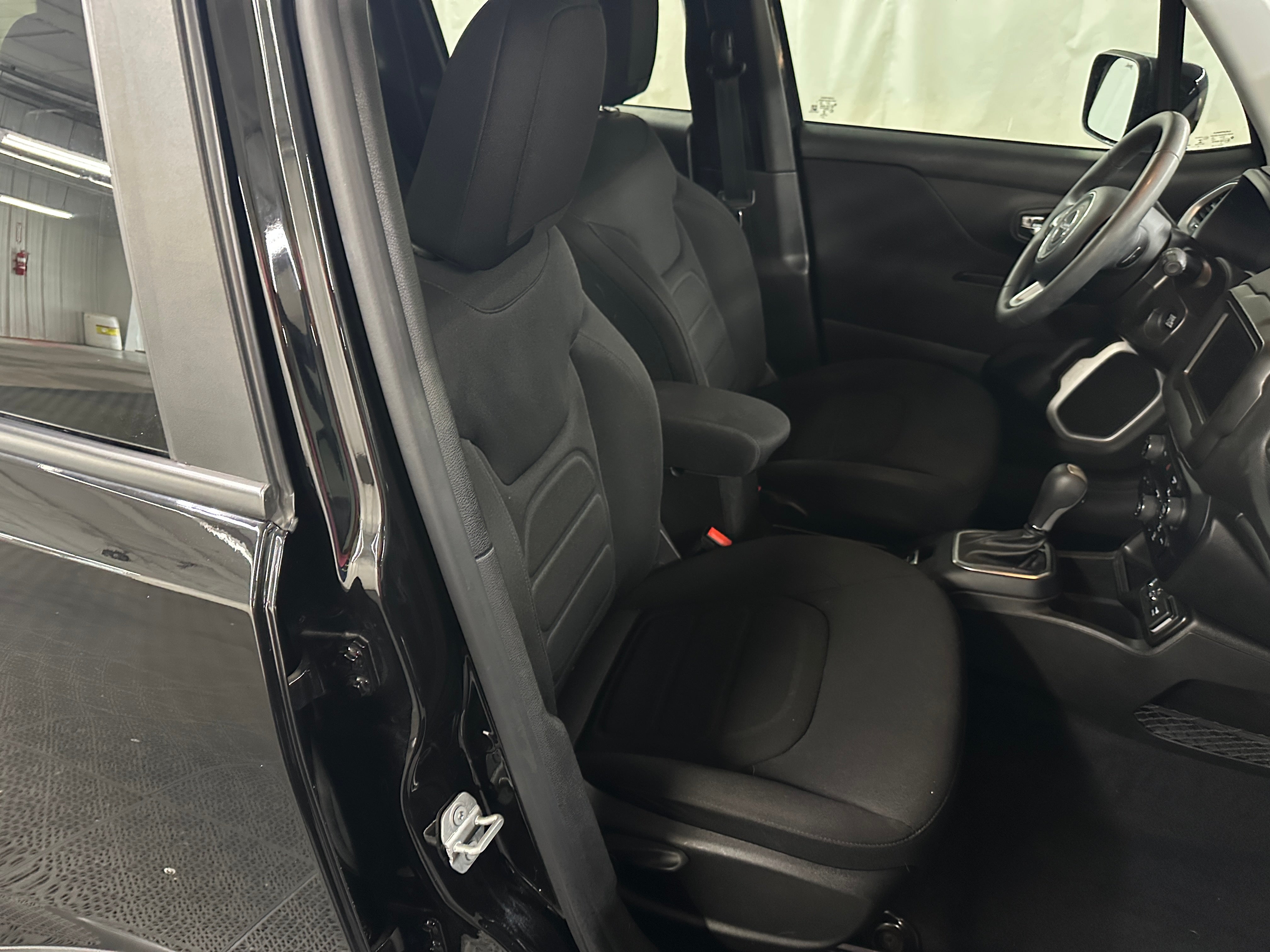 2021 Jeep Renegade Latitude 2